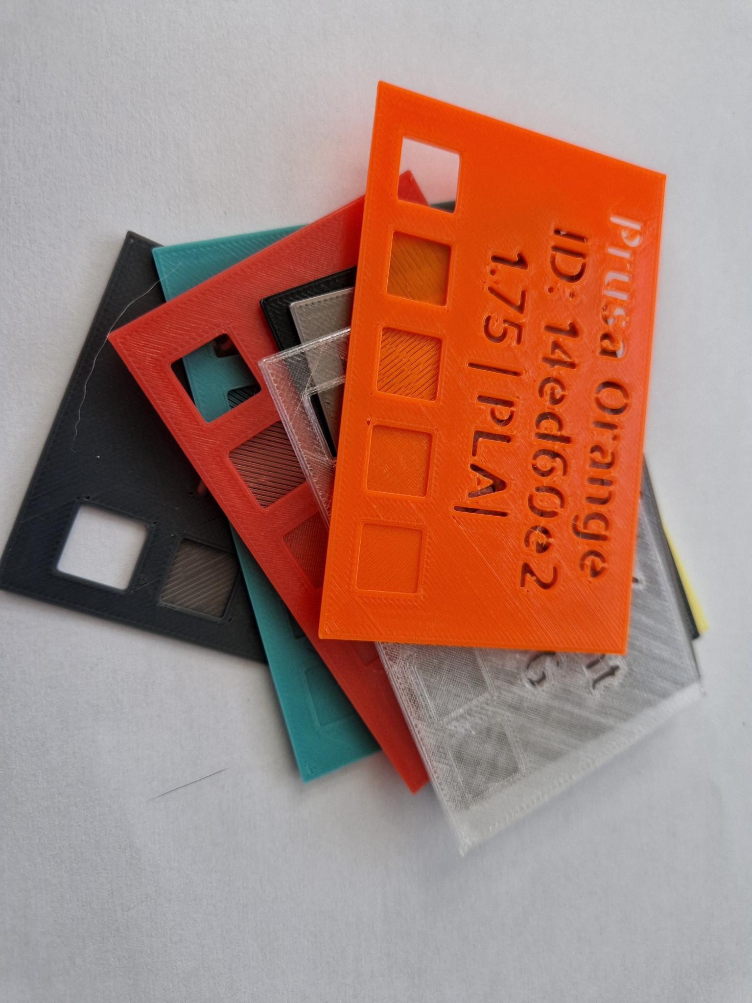 Customizable Filament Card