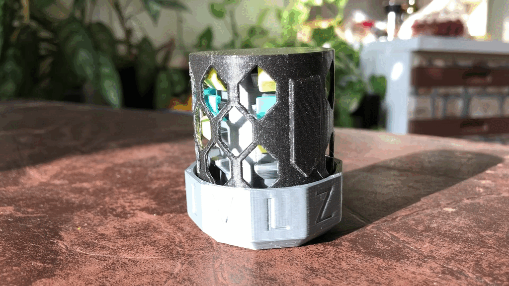 Miniatura 2 do modelo 3D Feynman's Dial Combination Lock Box