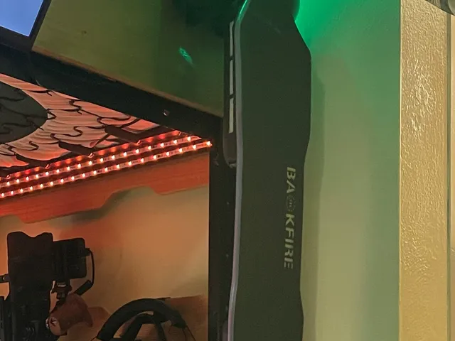 Longbaord Dorm Bed Mount