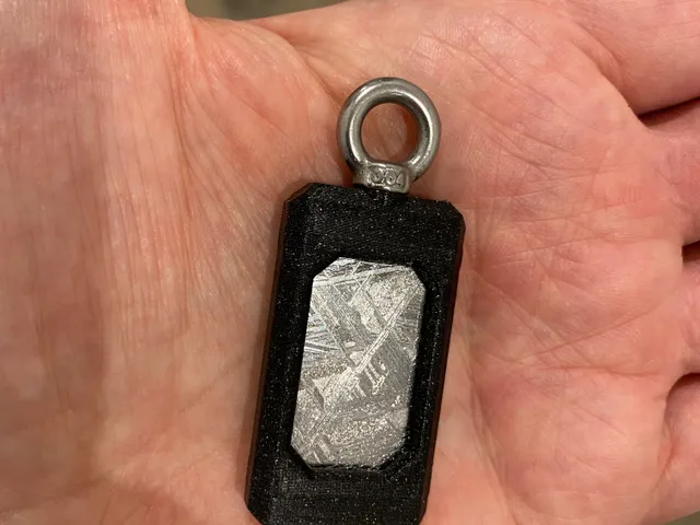 Keychain for a piece of a meteor