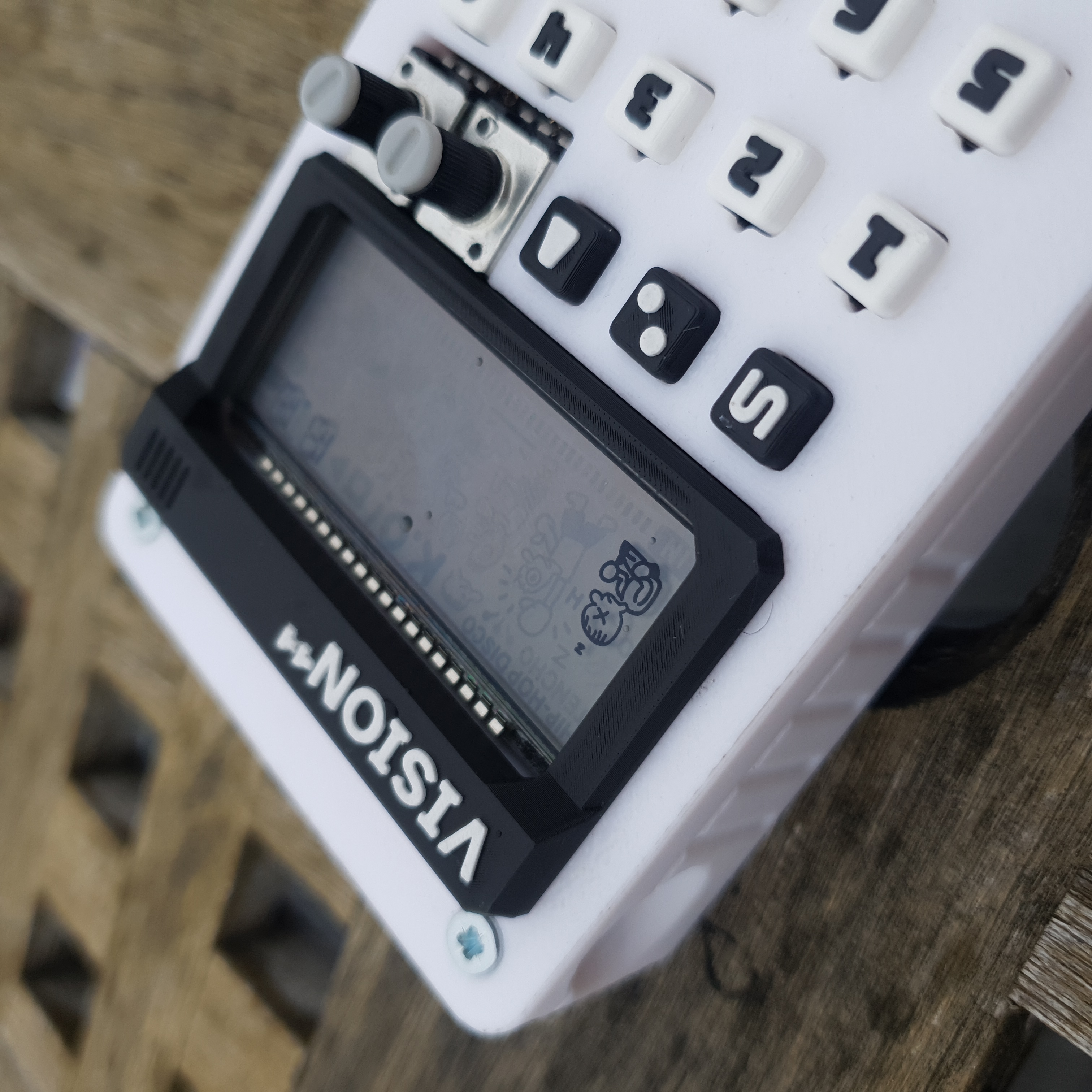 Pocket Operator Case by Vision 11 — miniatura 3