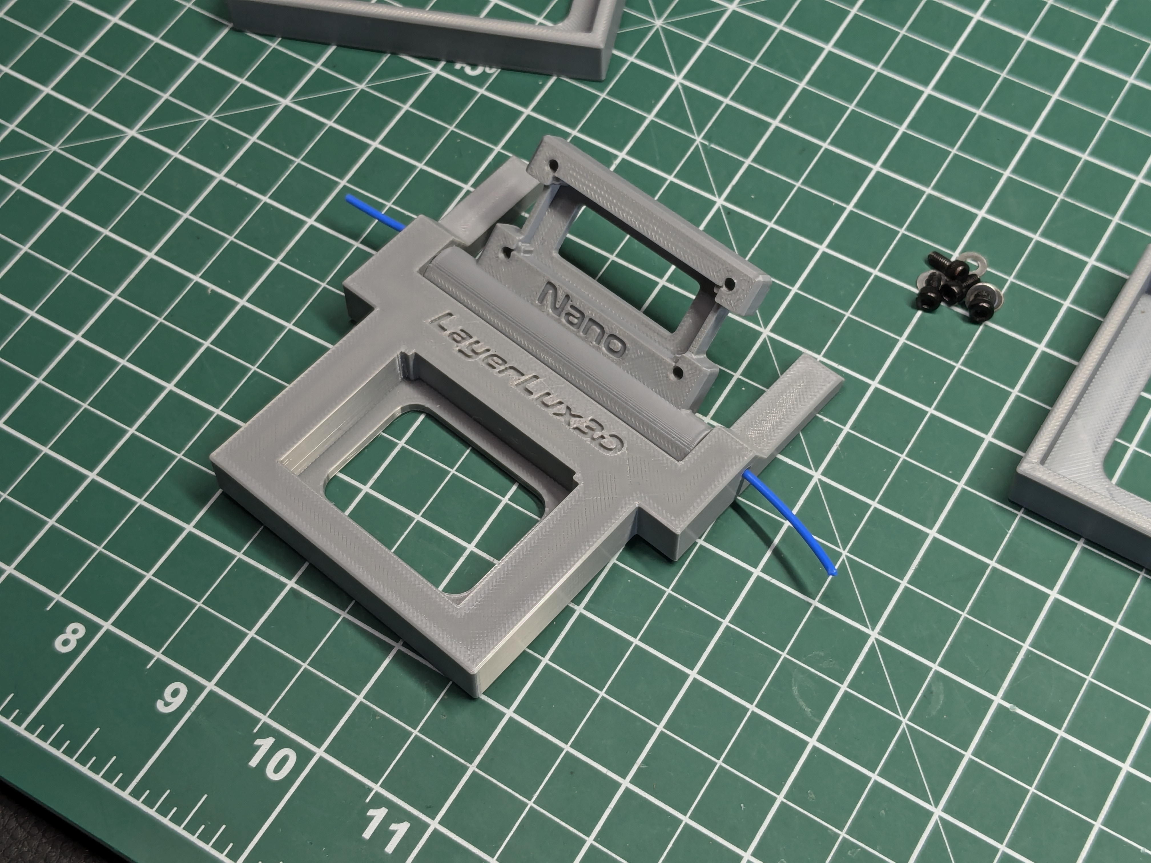 Miniatura 5 do modelo 3D modular microcontroller and breadboard holder