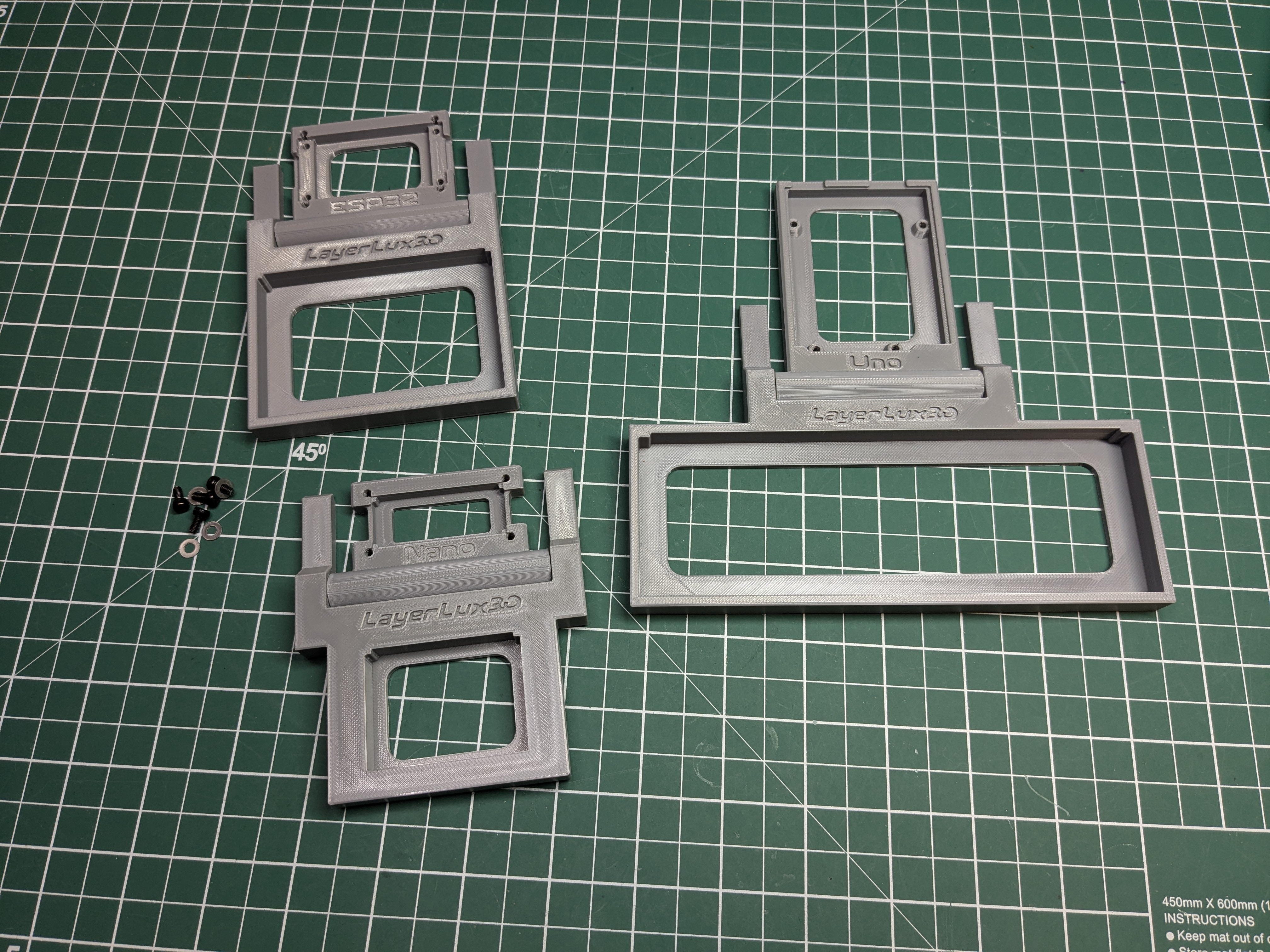Miniatura 4 do modelo 3D modular microcontroller and breadboard holder