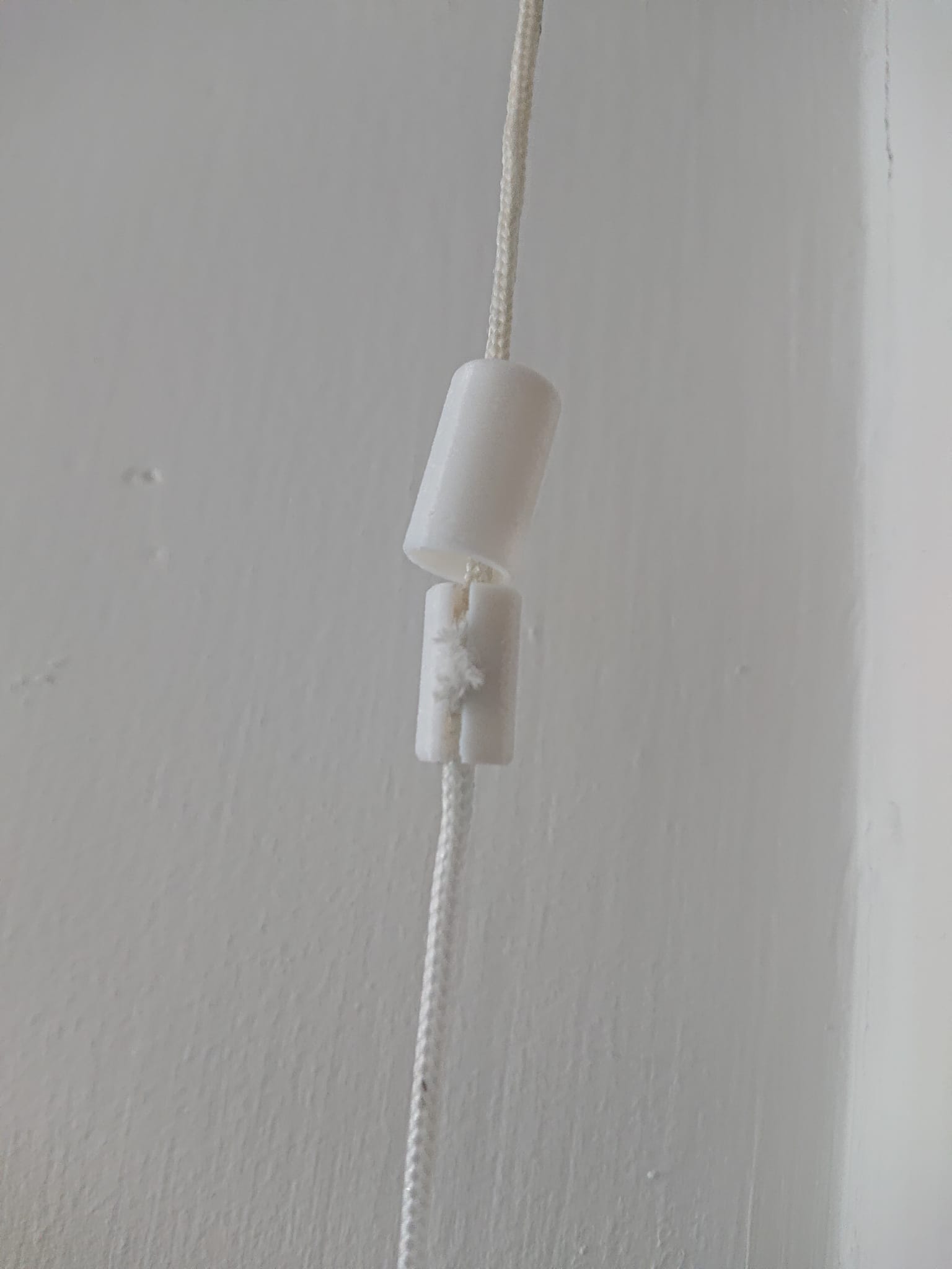 Ceiling Pull Switch String Coupler by domble Download free STL model