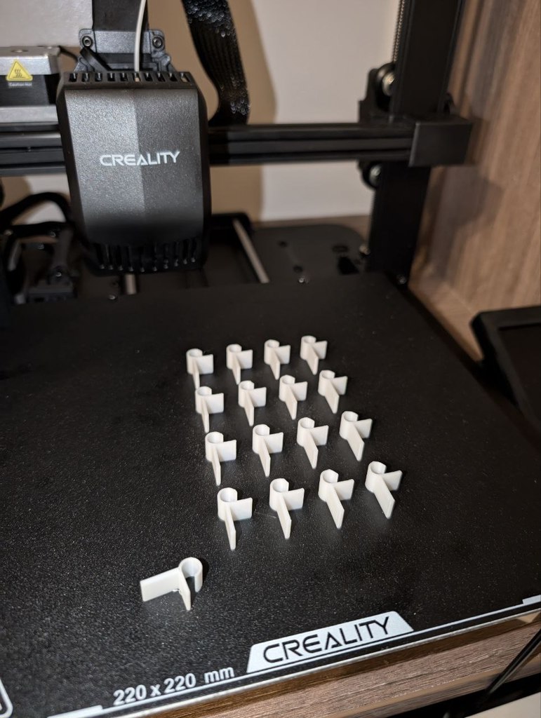 Miniatura 5 do modelo 3D cat6 cable clip