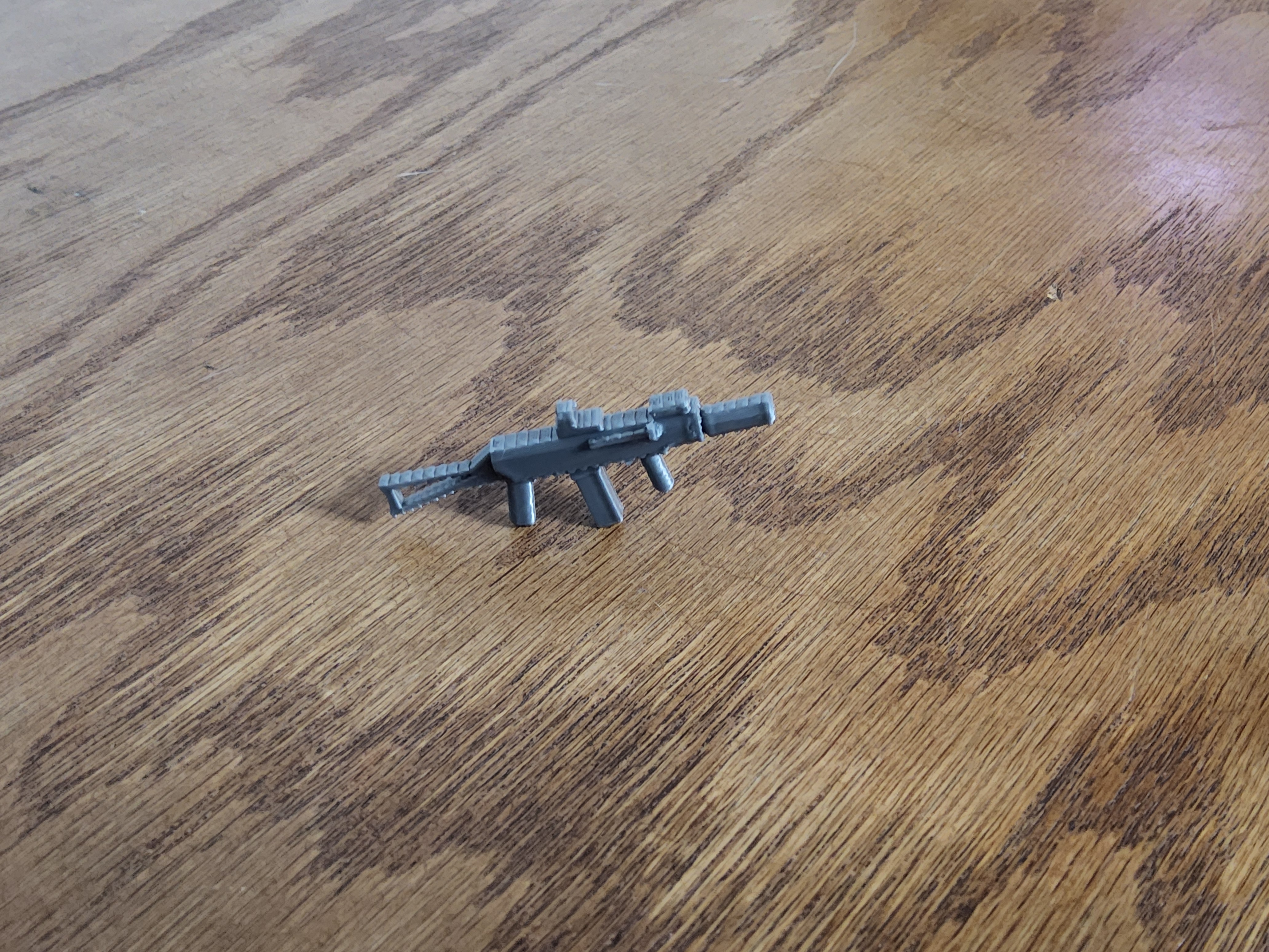 Dummy 13 weapon - Breacher SMG