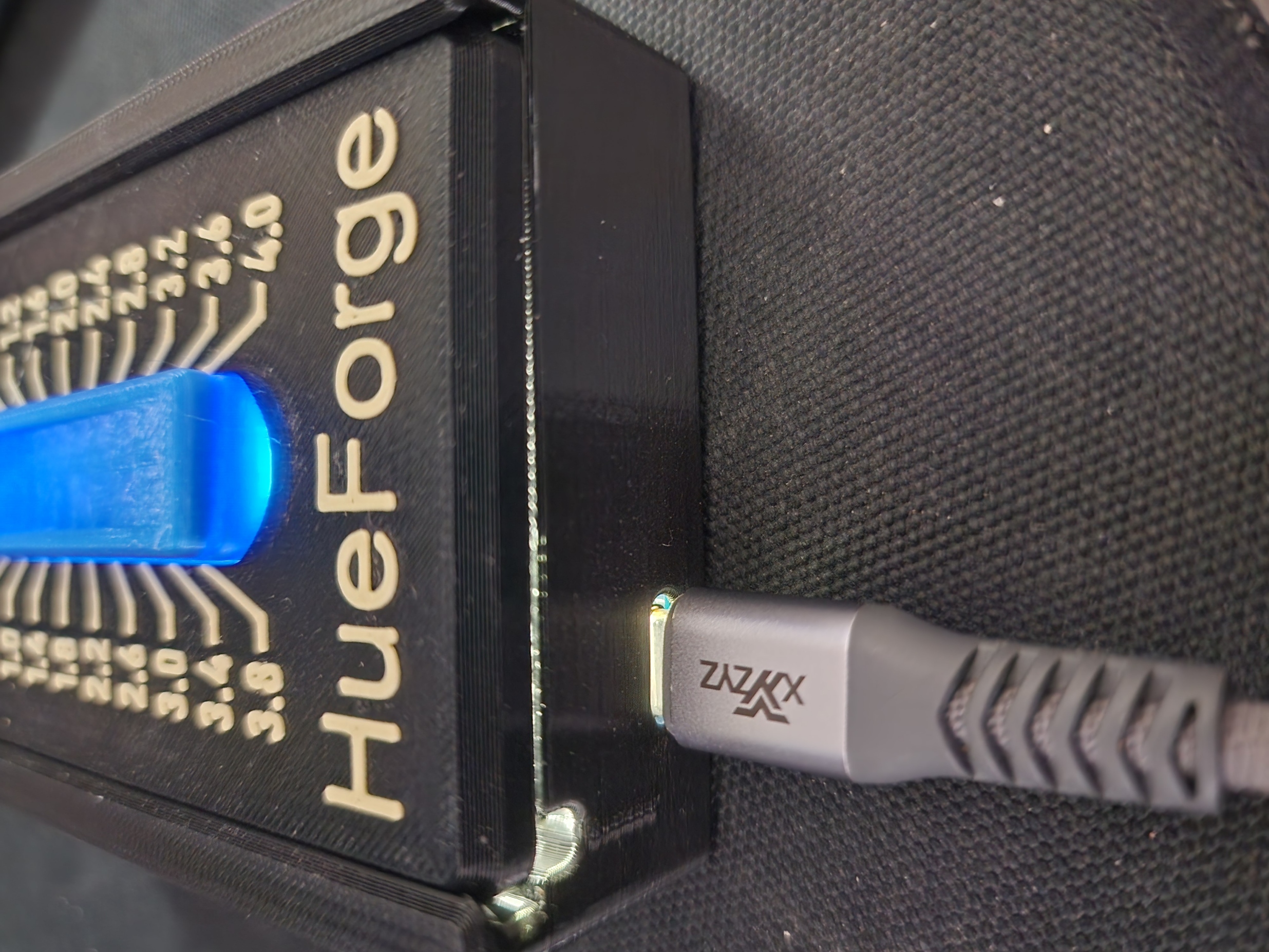 HueForge TD light box w/ USB-C port 3D model thumbnail