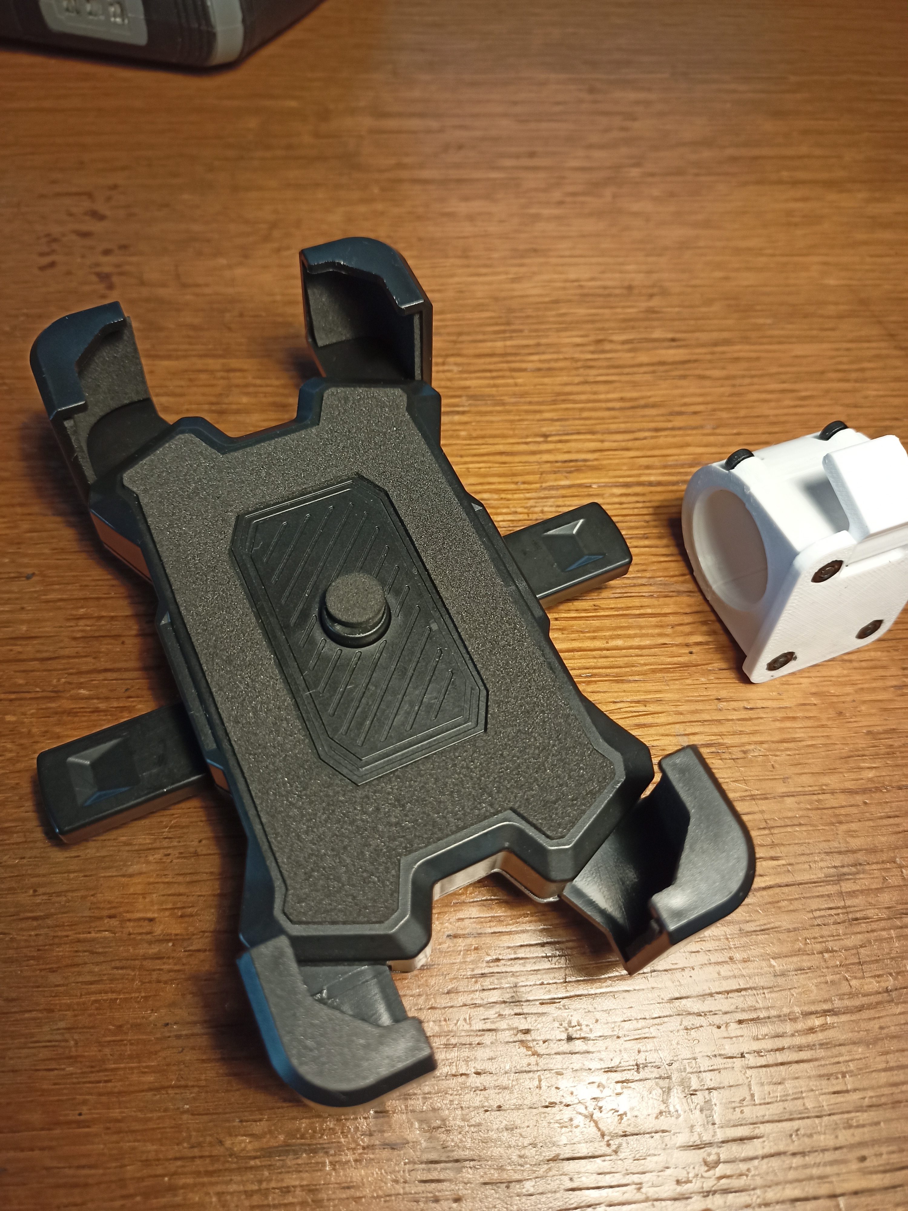 Phone mount adapter for 22mm handlebar by Nik Sajevic Download free