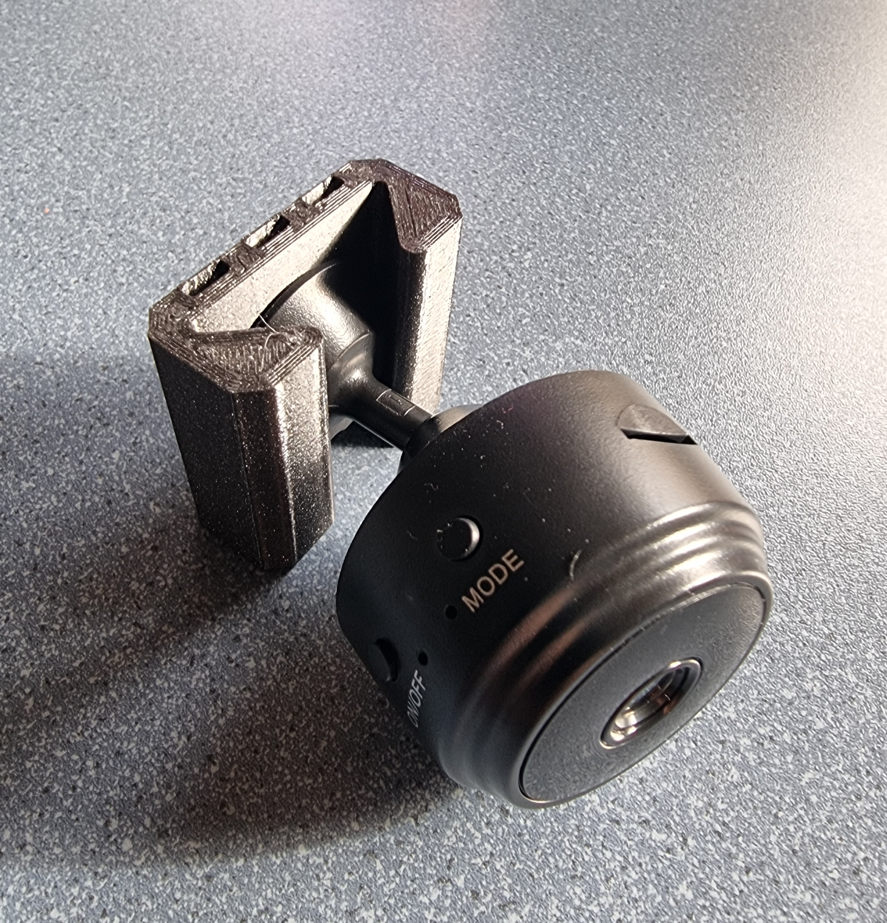Magnetfuss für WiFi-Kamera (gerade, 45 und 45/45 Grad) by Schraubaer ...