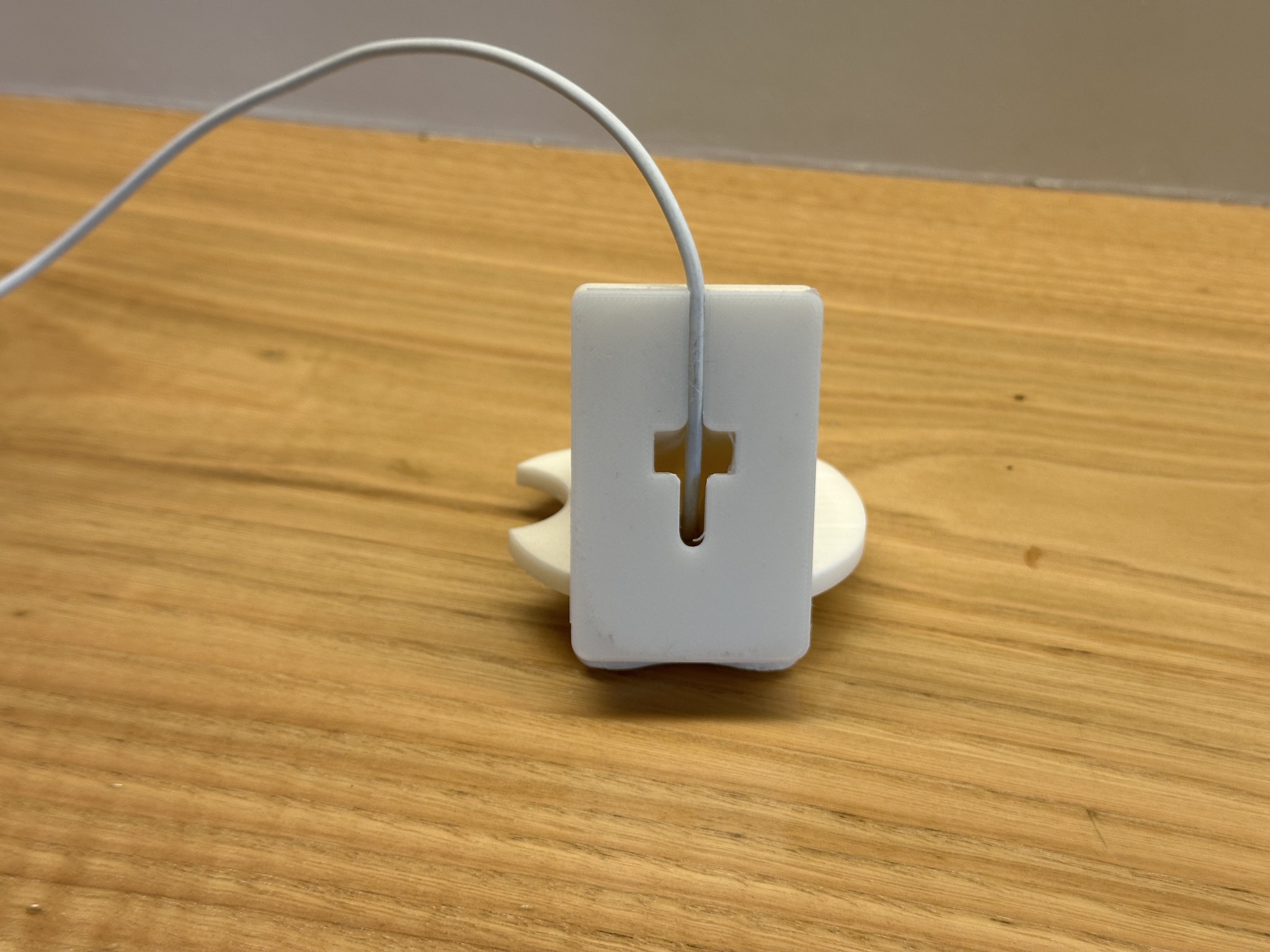 Apple Watch Apple Shaped Charging Station by eap6dra Download free