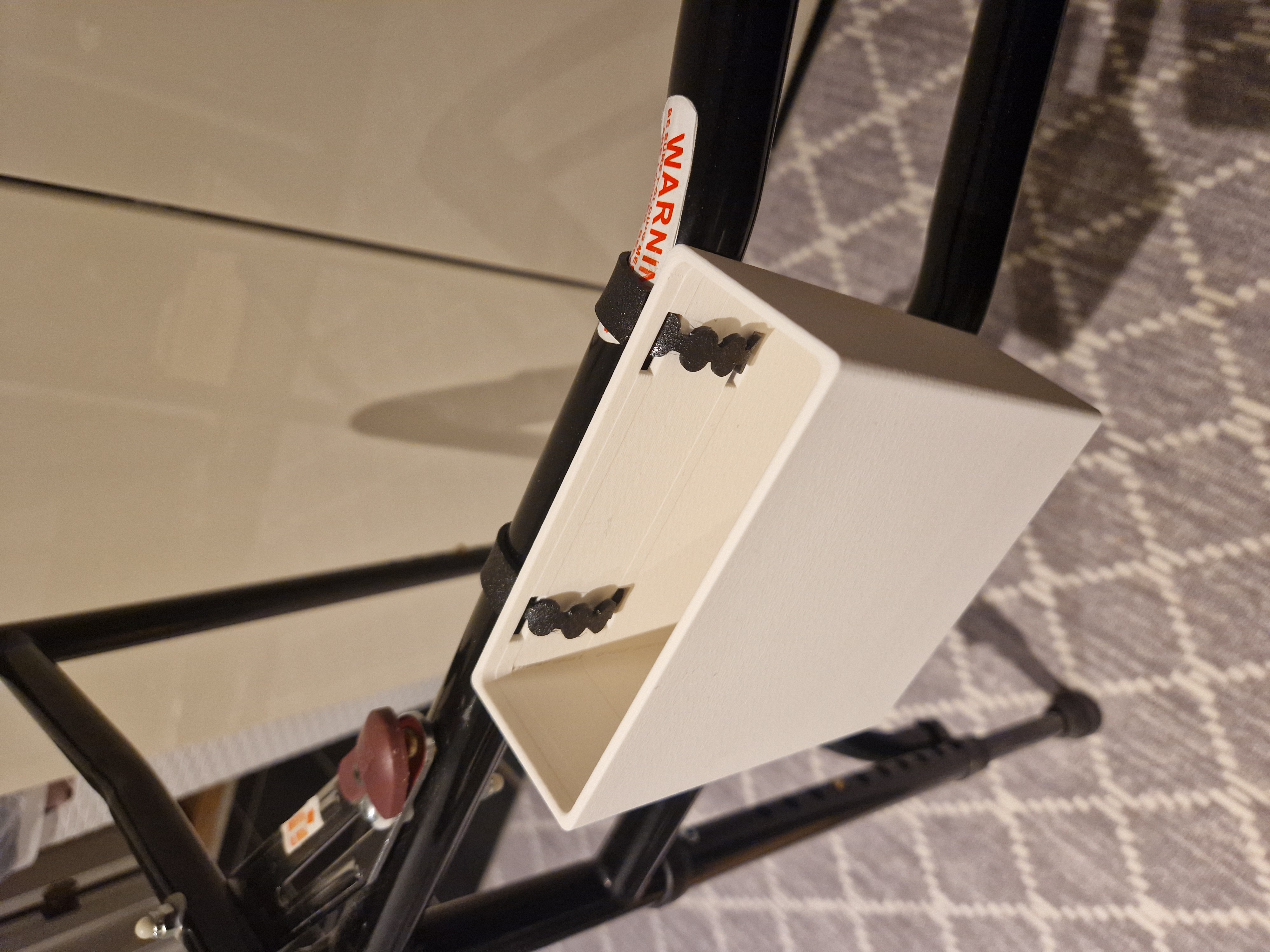 PRM walking chair storage box 125x140x50mm