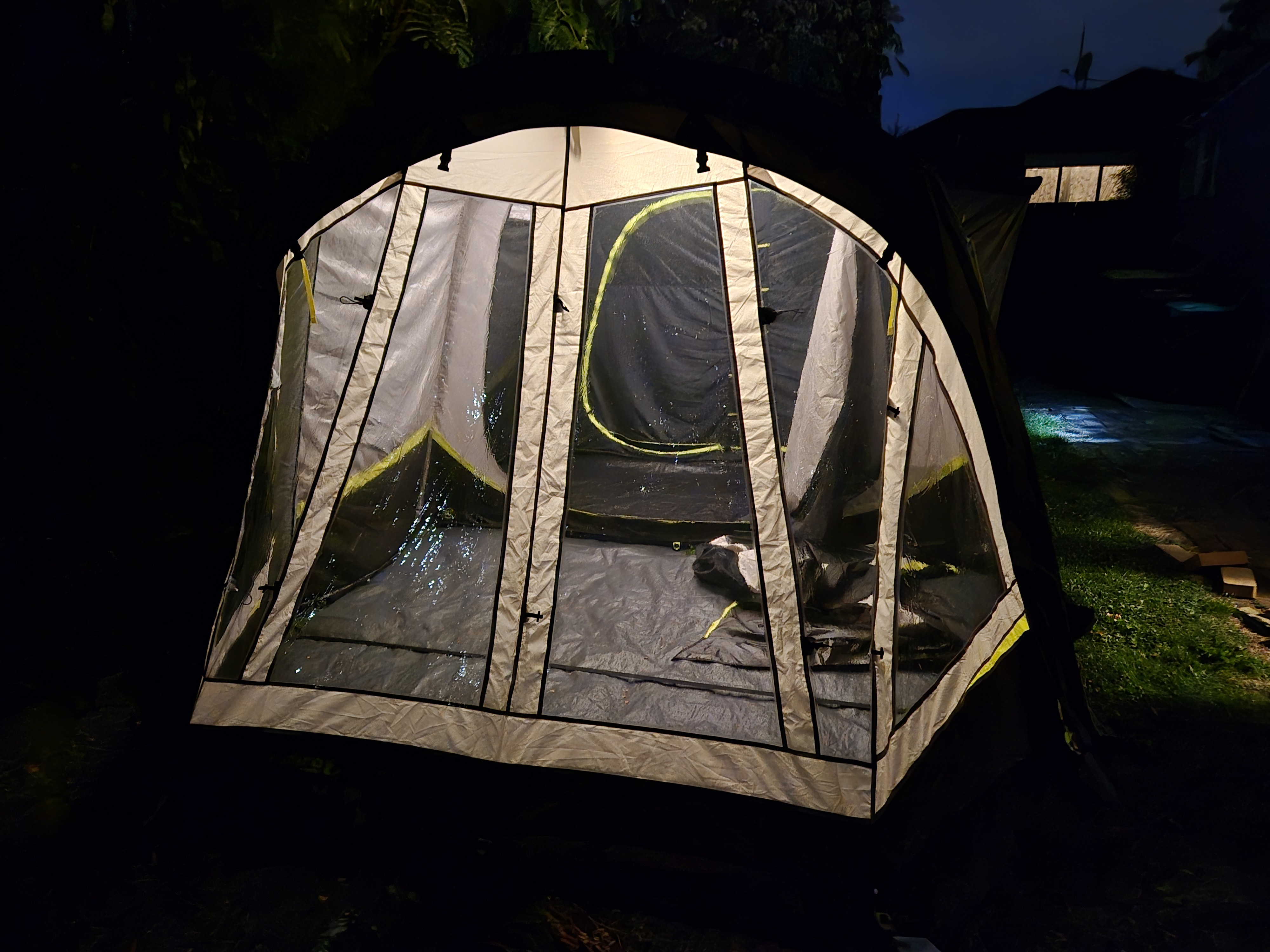 Led strip light clip for air inflated tent by Te hoahoa pūreretā