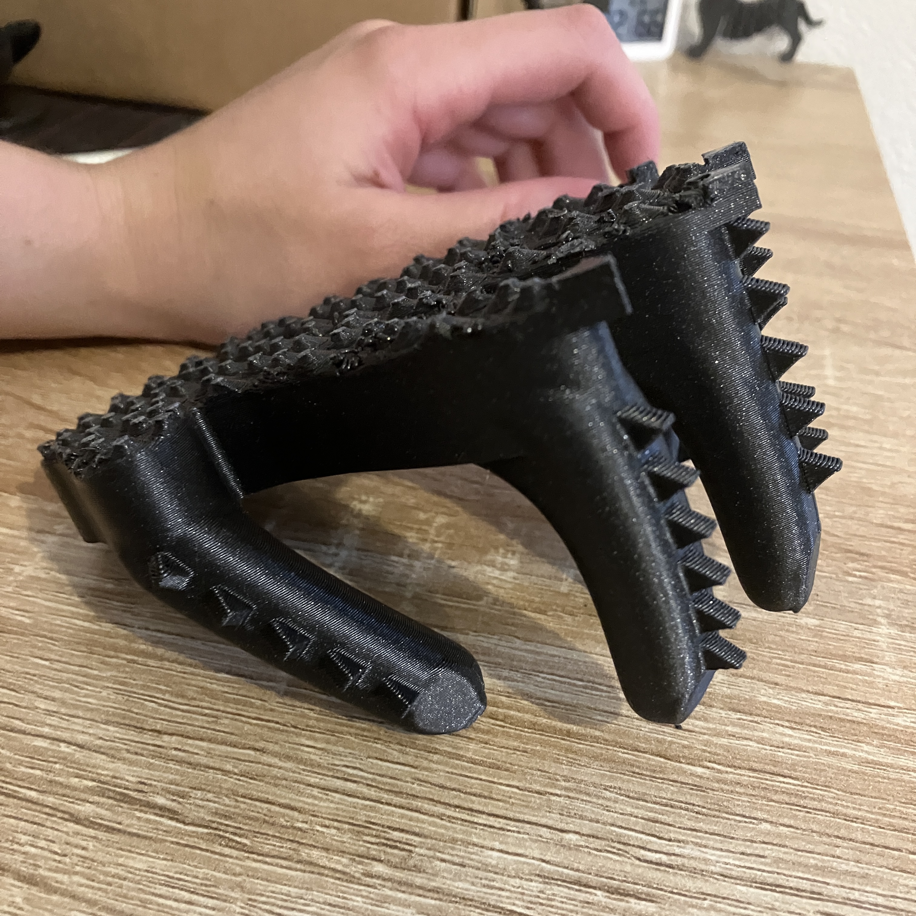The Tri-monster claw backscratcher