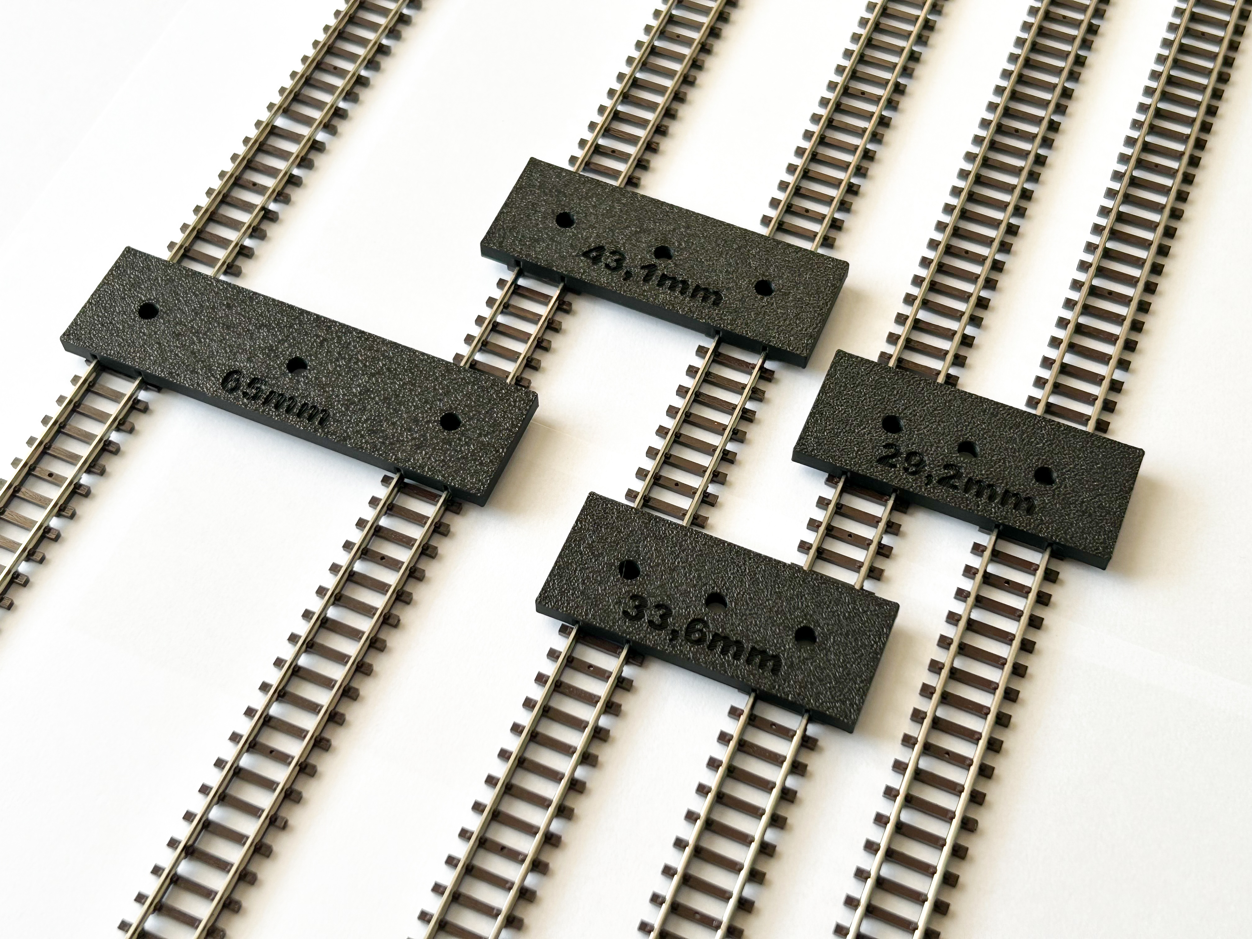 Spur N / Scale N Gleißabstandslehren / Track spacing gauges by