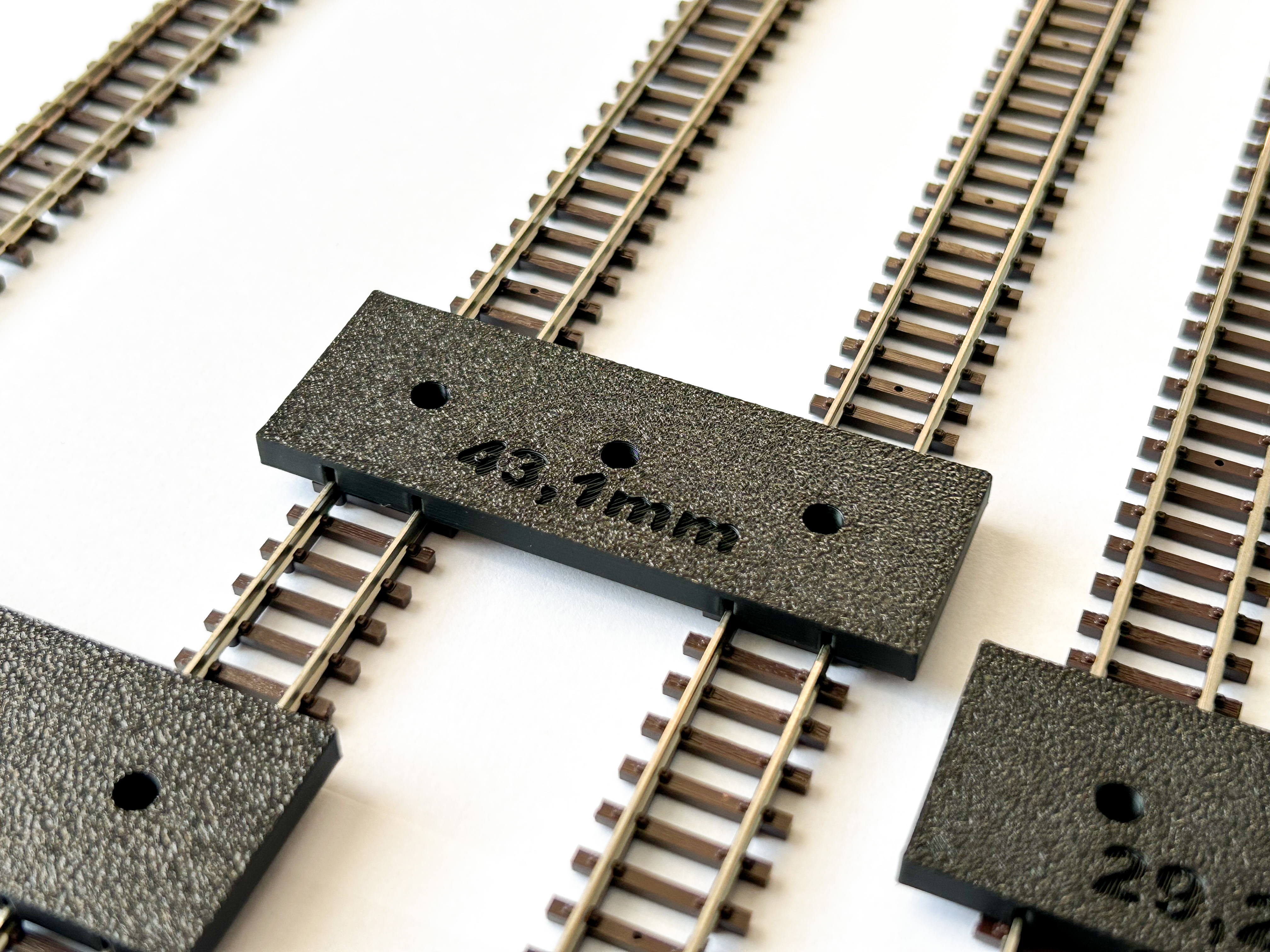 Spur N / Scale N Gleißabstandslehren / Track spacing gauges by