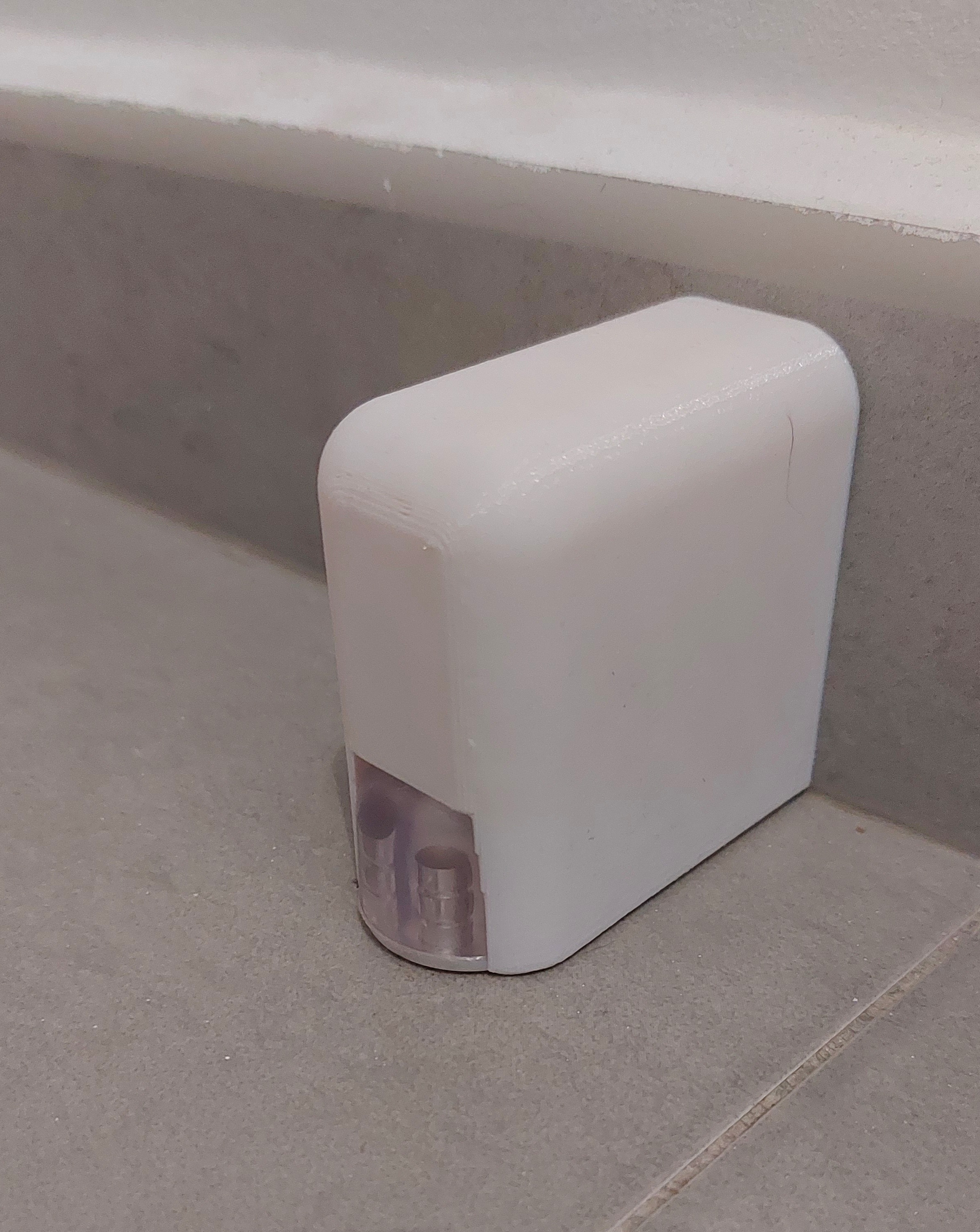 safety cleaning robot for doorstop
