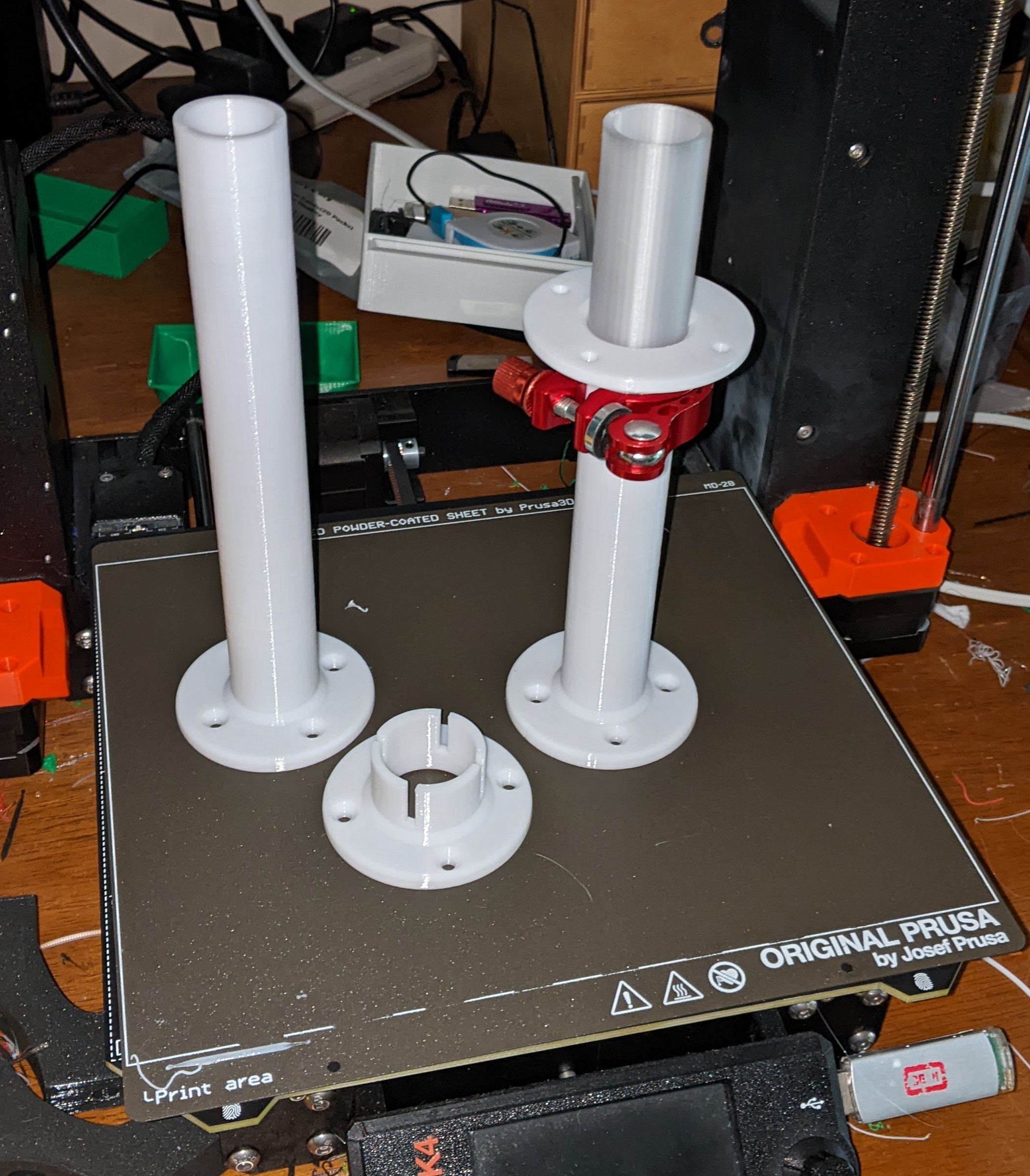 Adjustable Flanged Support