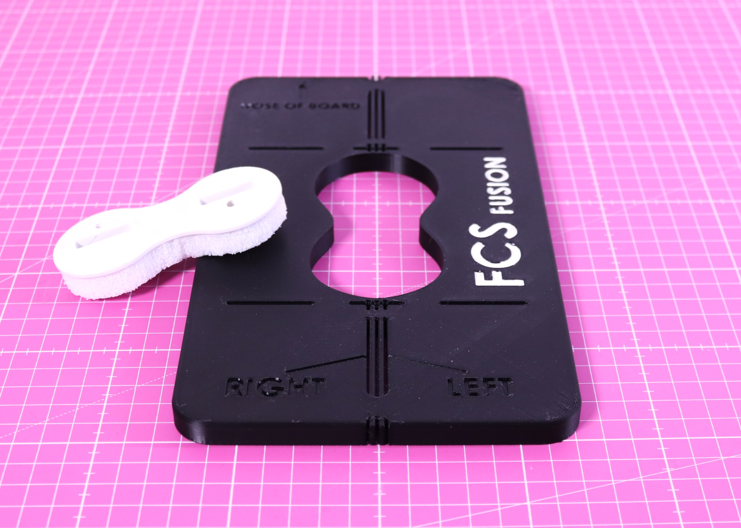 Router jig FCS fusion fin plugs