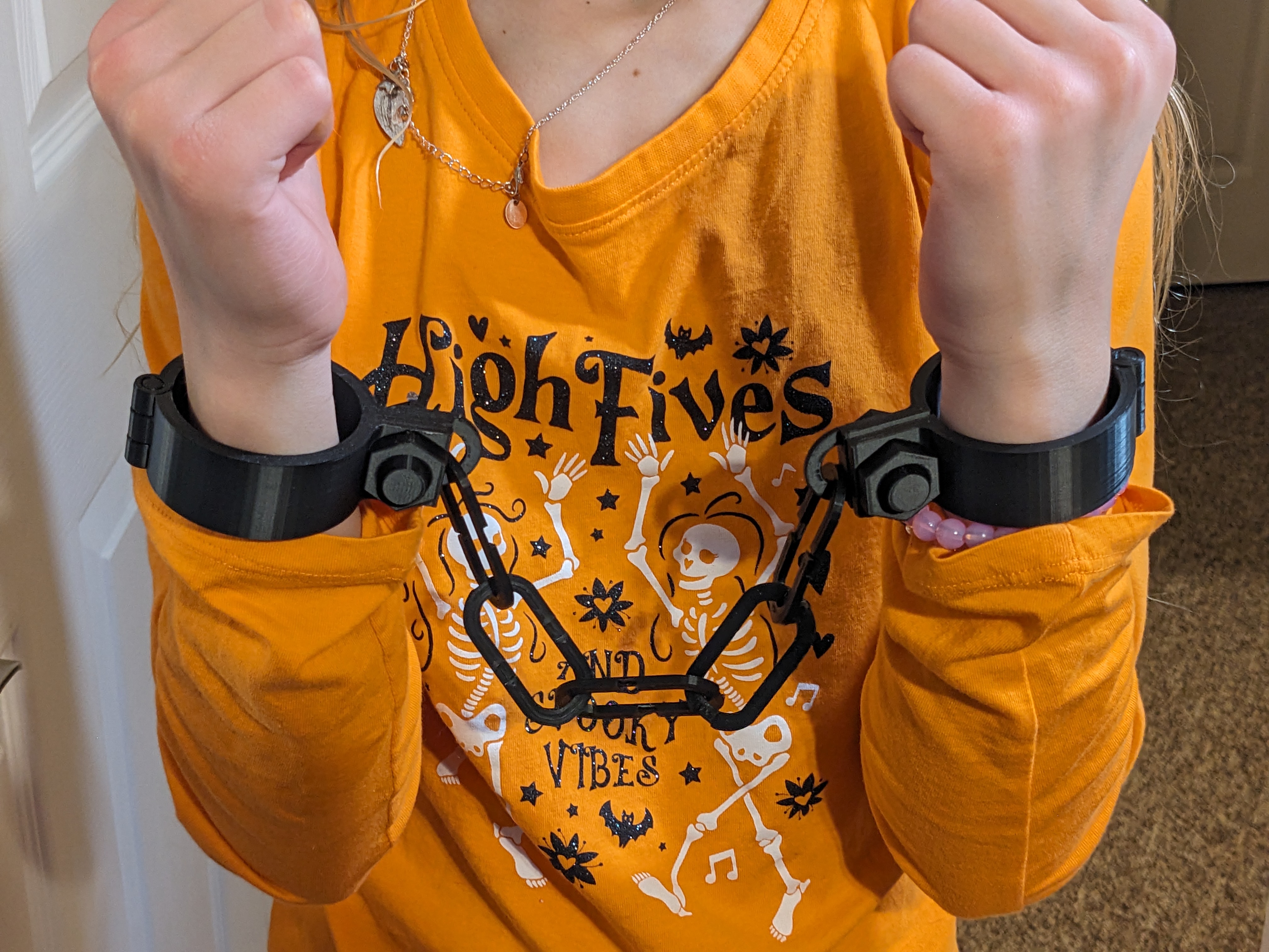 Manacles and Leg Irons — miniatura 2