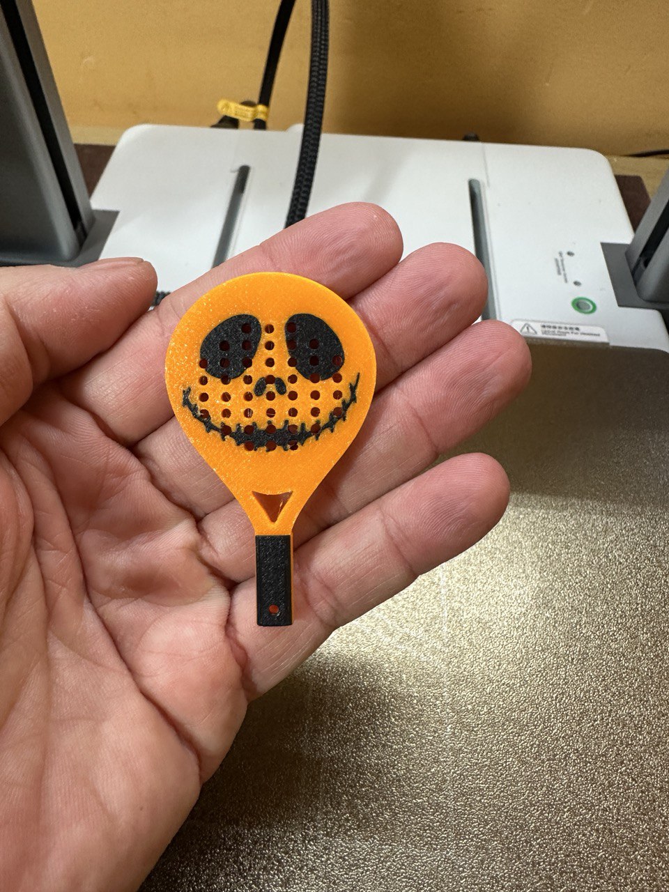 LLavero padel cata calabaza halloween