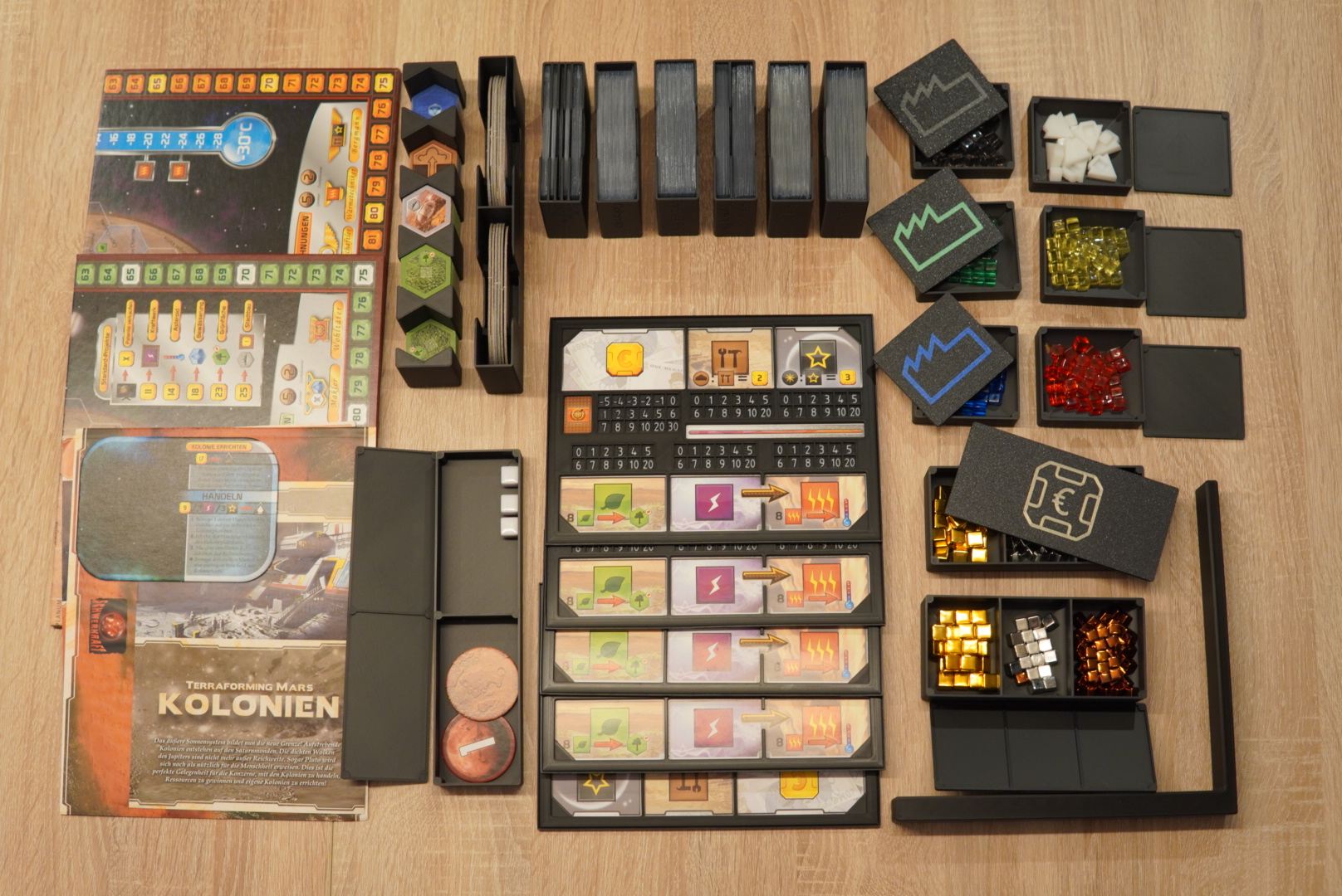 Terraforming Mars + Colonies + Hellas & Elysium Box Insert