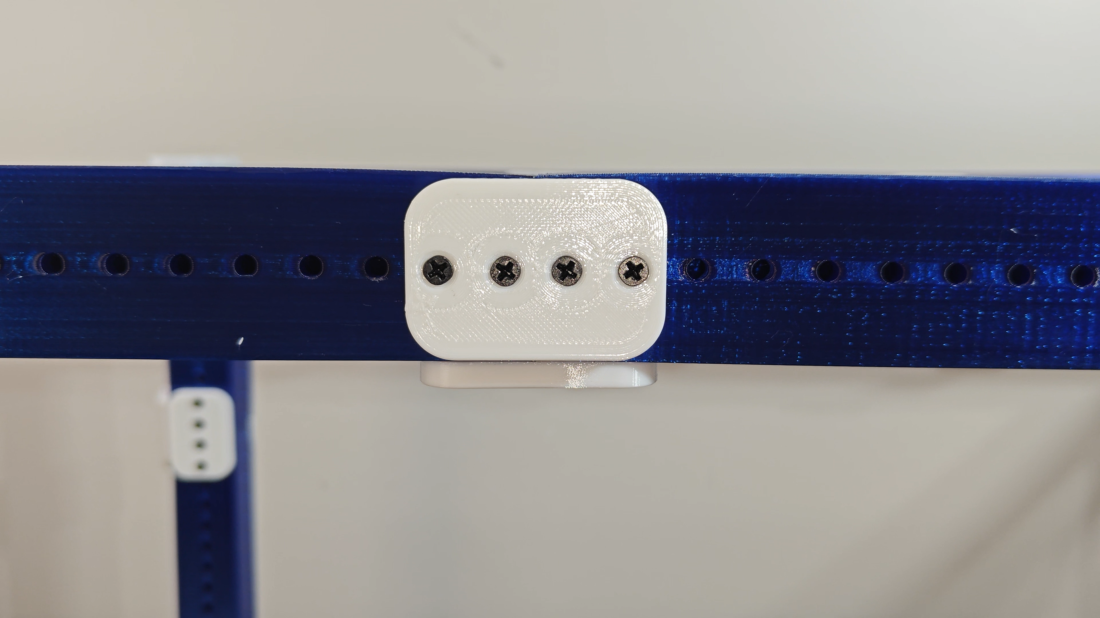 Perforated Construction Tube — miniatura 3