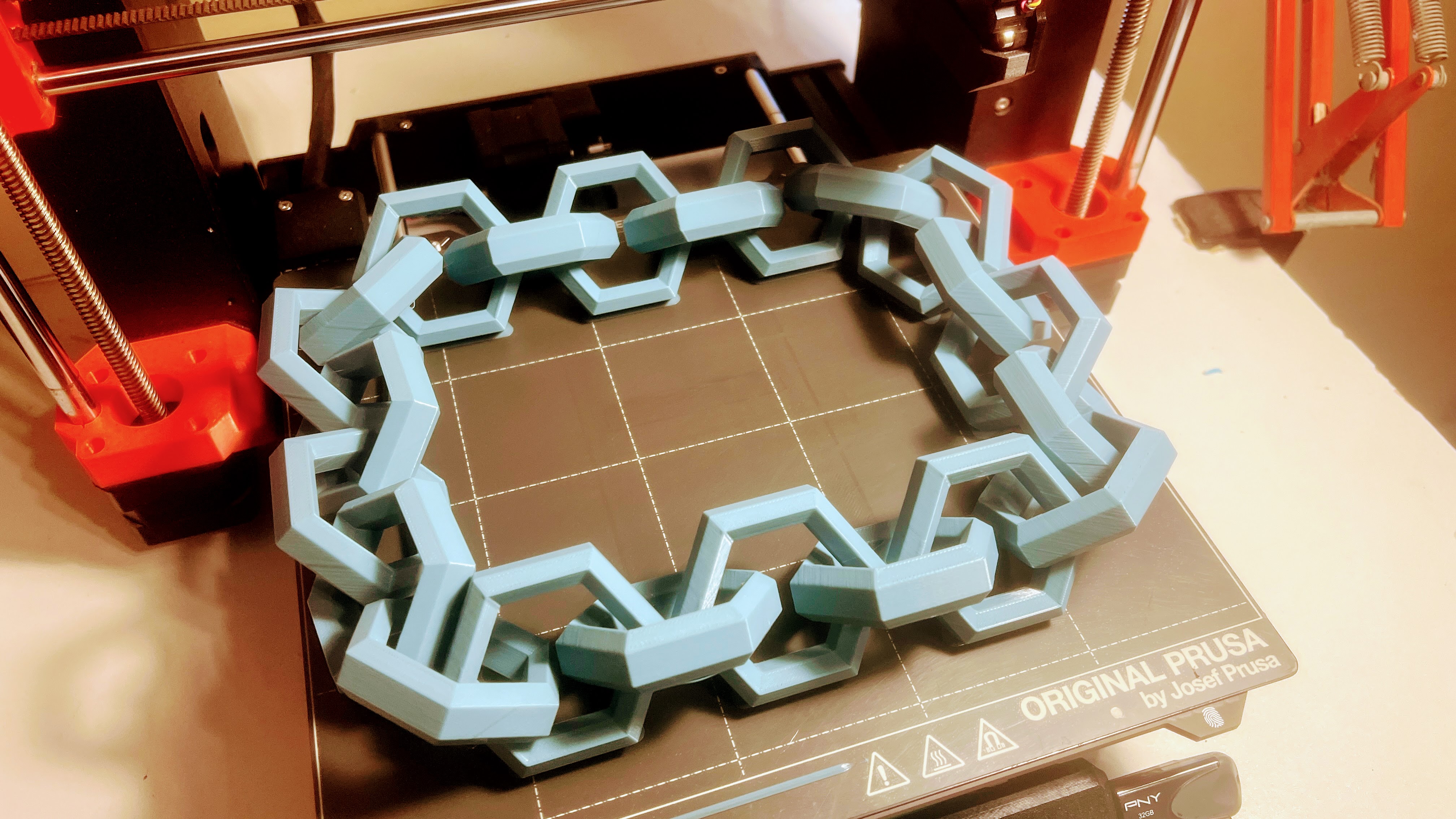 Chain Links: Decoration, Necklace or Musical Instrument?