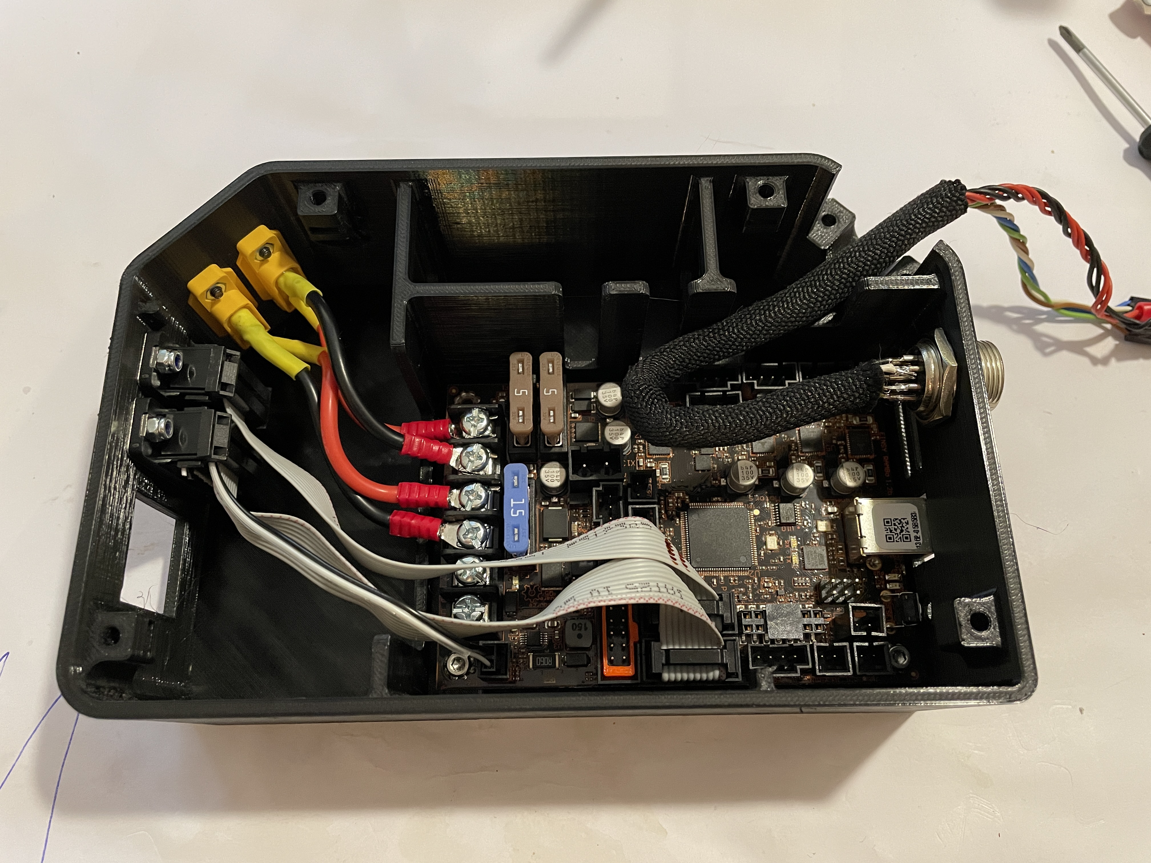 Miniatura 6 do modelo 3D Big Einsy Case - Plug & Play