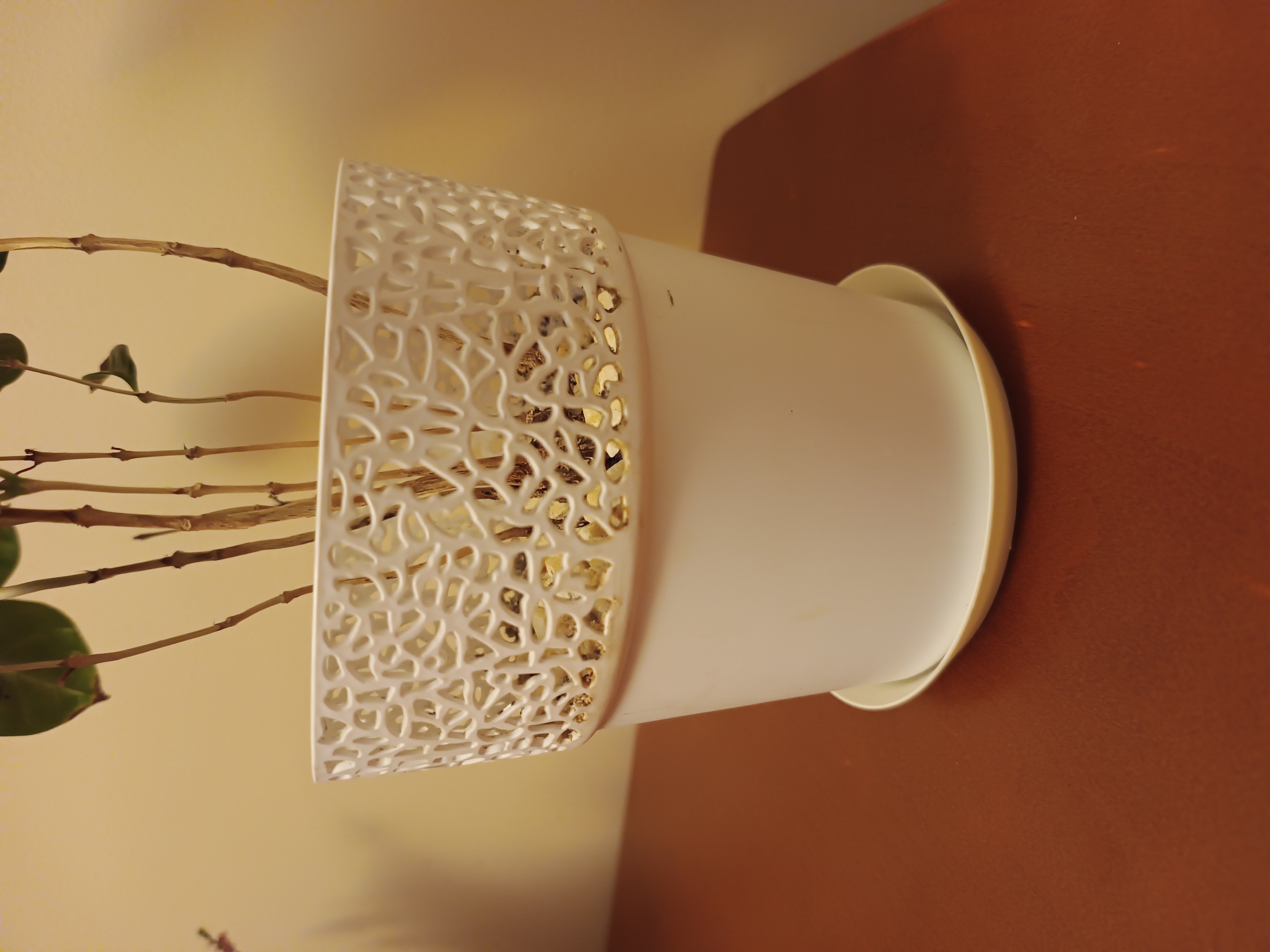 Plant Pot Plate by Pretty Simple Printing Download free STL model