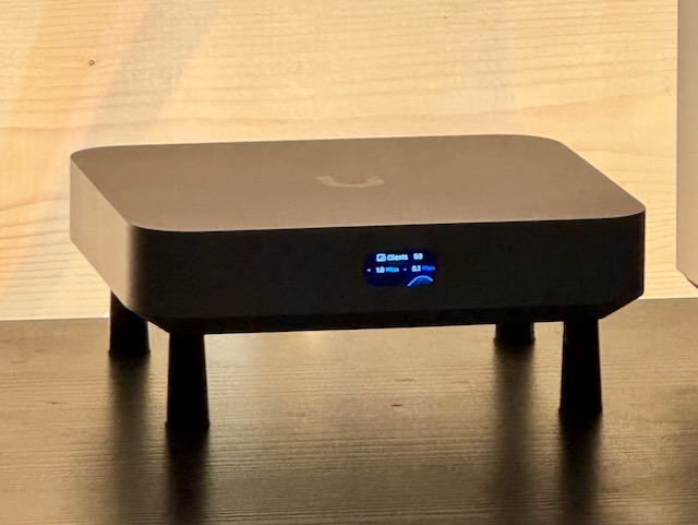 Riser Feet for Unifi UCG Max
