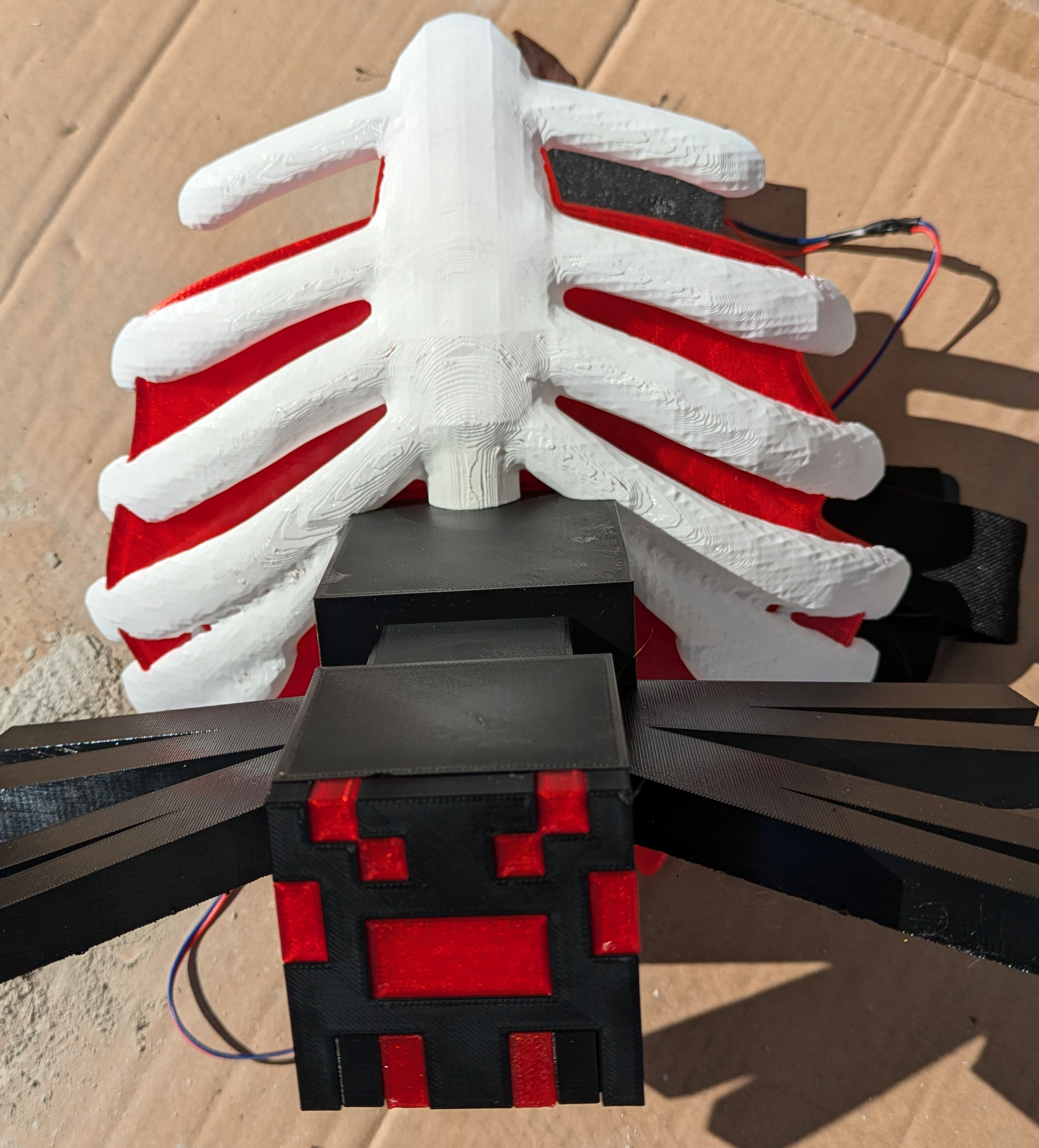 Chest Burster Minecraft Spider with LED light up by ewr2san Download free STL model