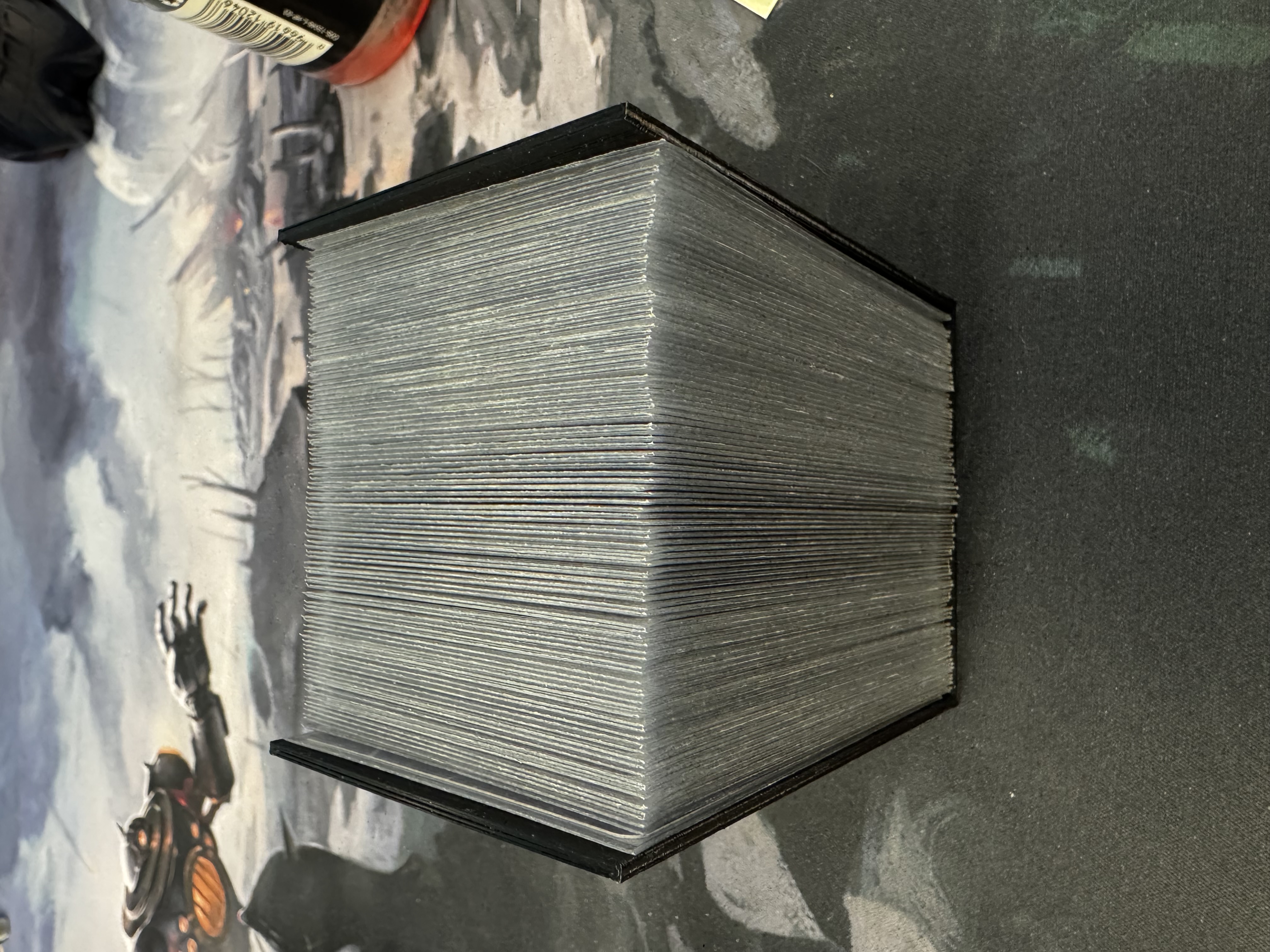 Gamegenic Game's Lair Deck Grabber
