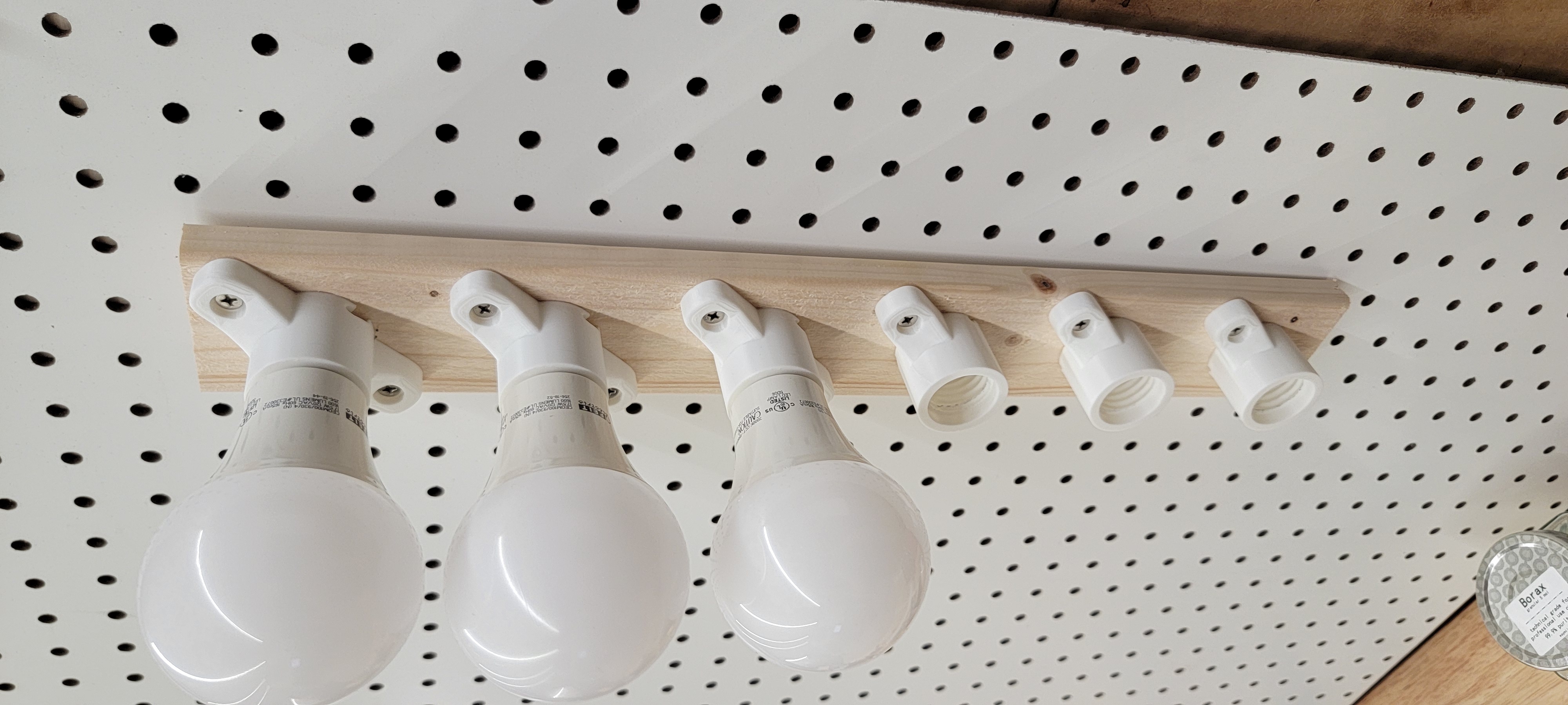 Peg Board Universal Mount — miniatura 6