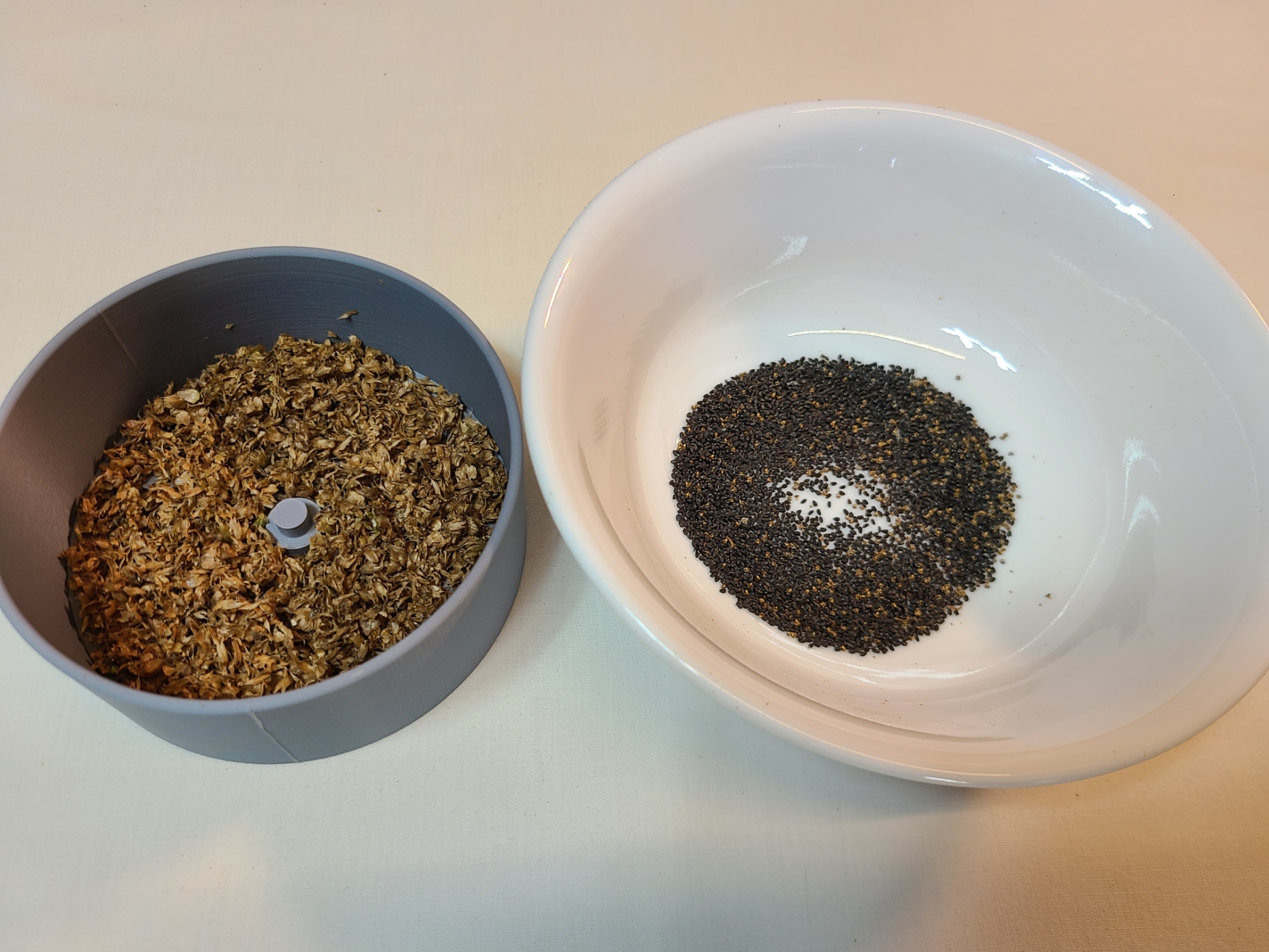 Basil Seed Thresher — thumbnail 11