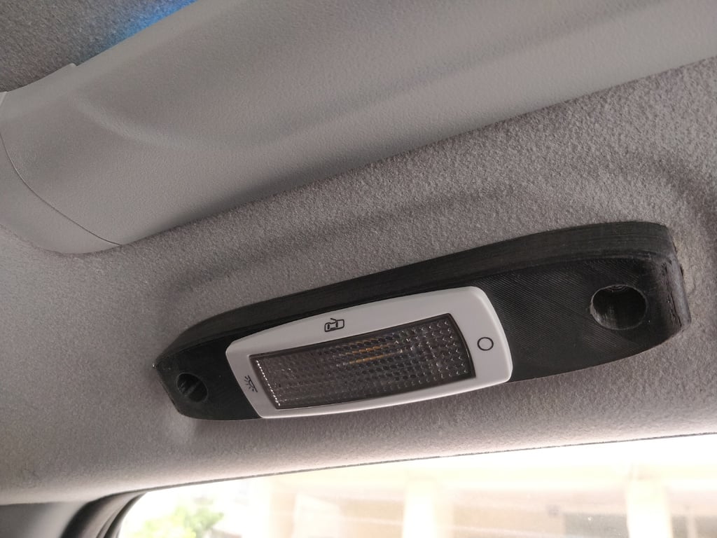 Mitsubishi ASX backseat lighting 