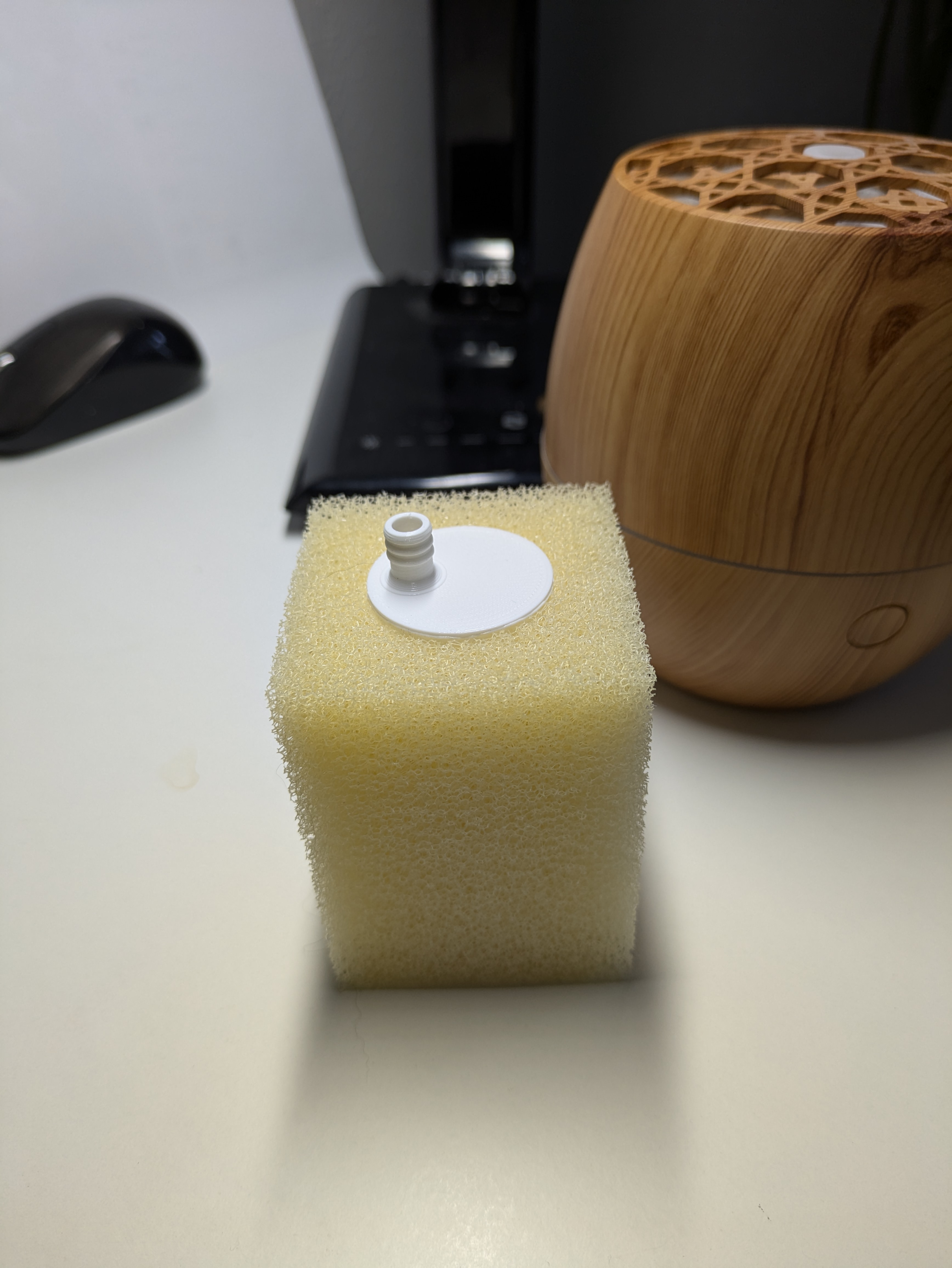 DIY Aqraurium filter for generic Aliexpress USB 240 l/min pump