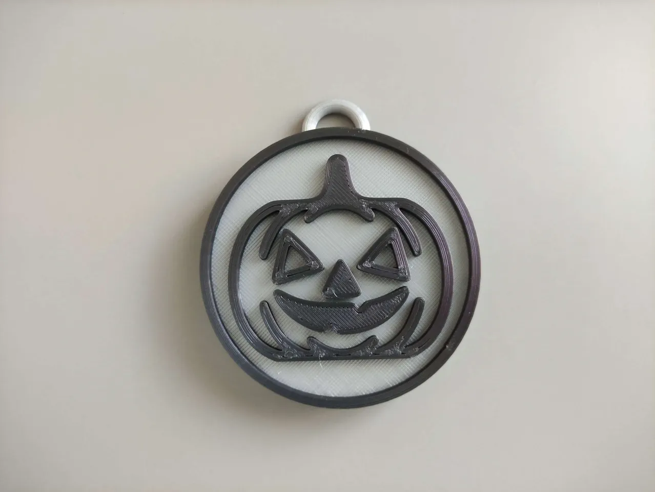 Halloween medal by m.kohoutek | Download free STL model | Printables.com
