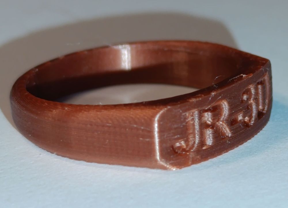 Miniatura 2 do modelo 3D Ring with text plate / Ring mit Textplatte