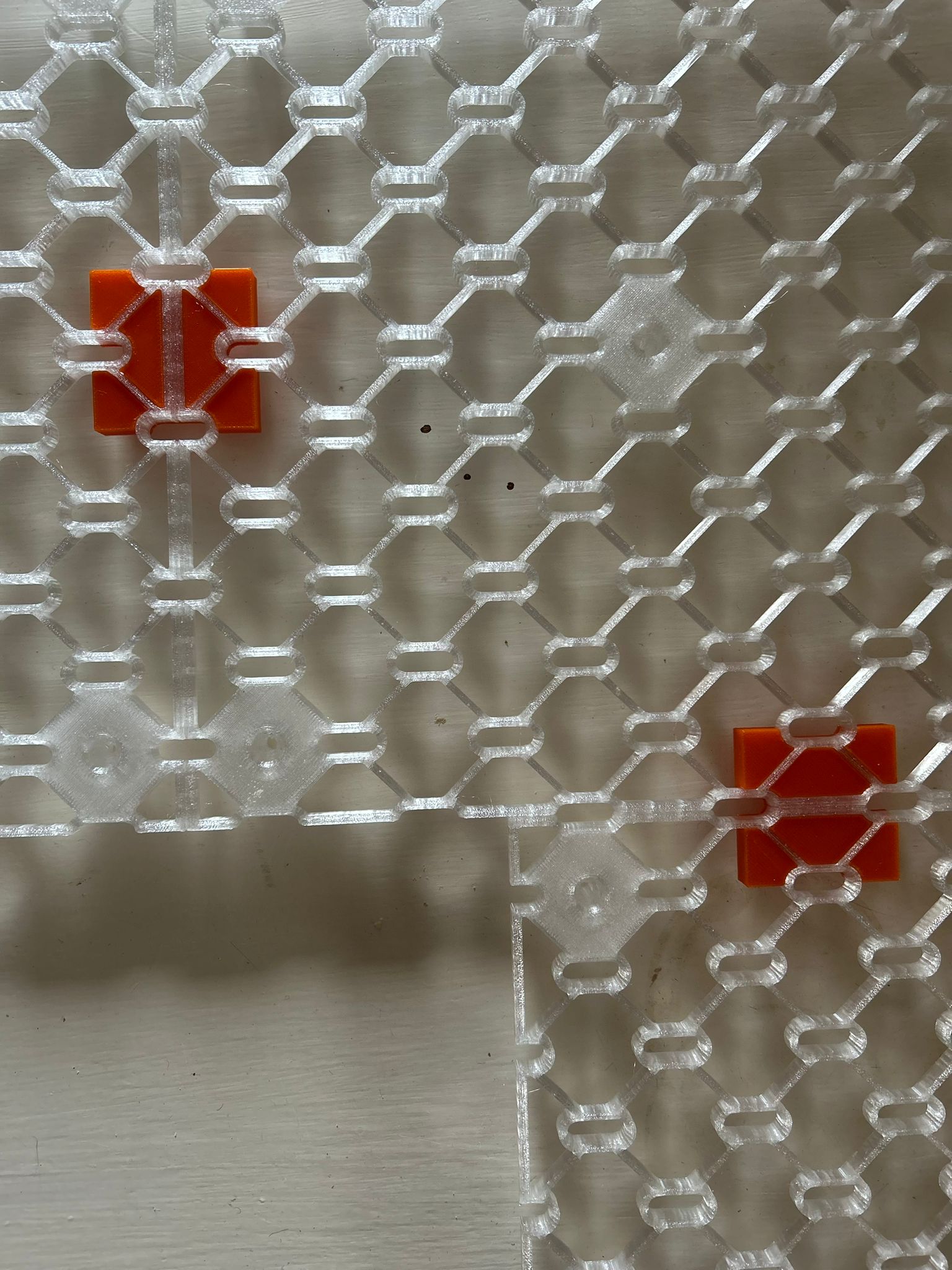Light Skadis connectors