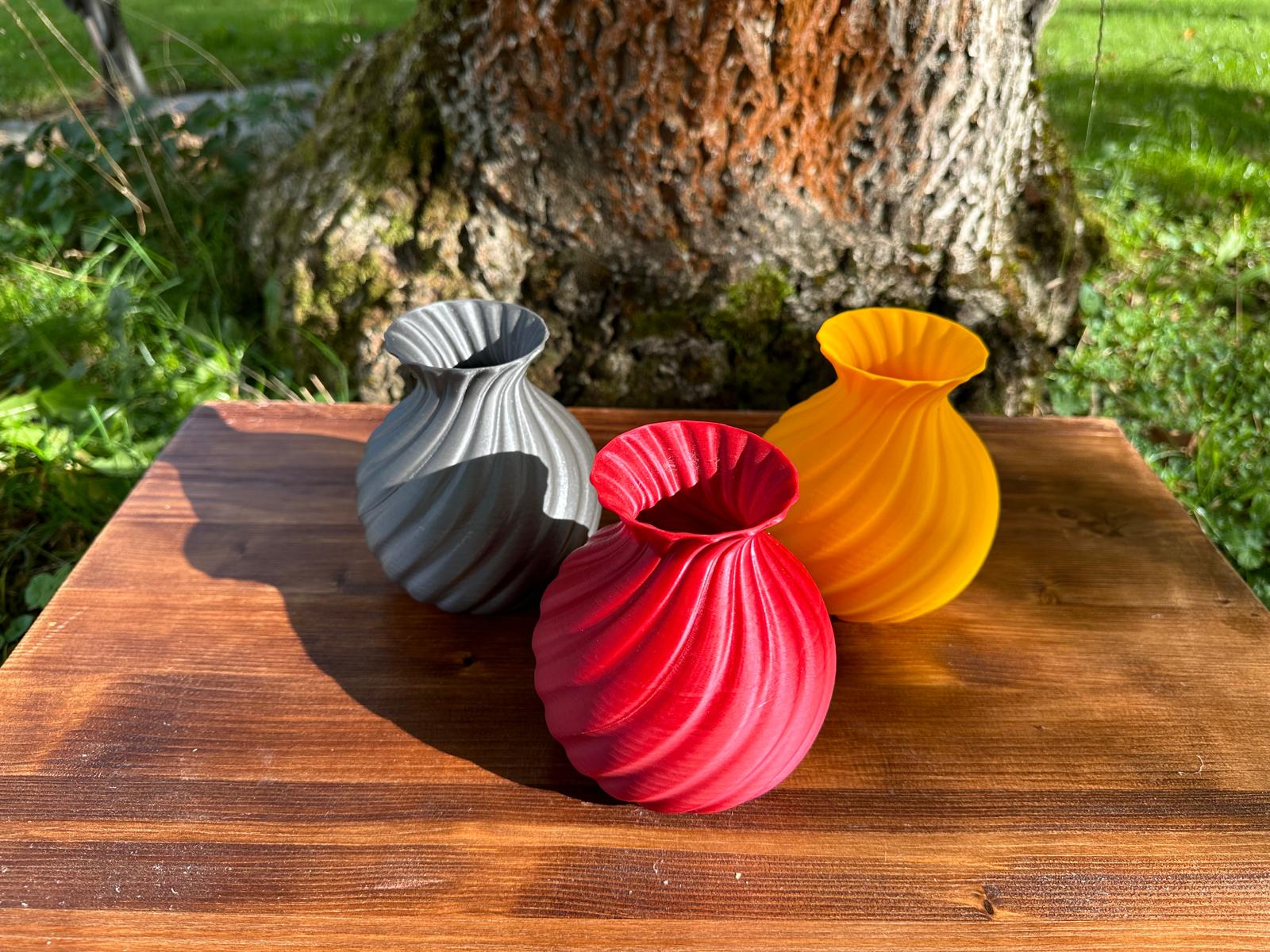 Spiral Vase by J&S Design | Download free STL model | Printables.com