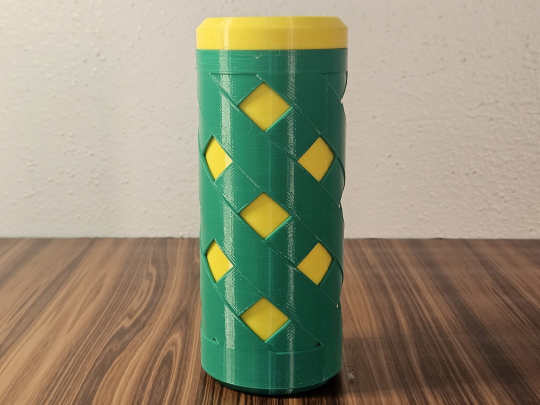 Woven Container by Maker Maxwell Download free STL model