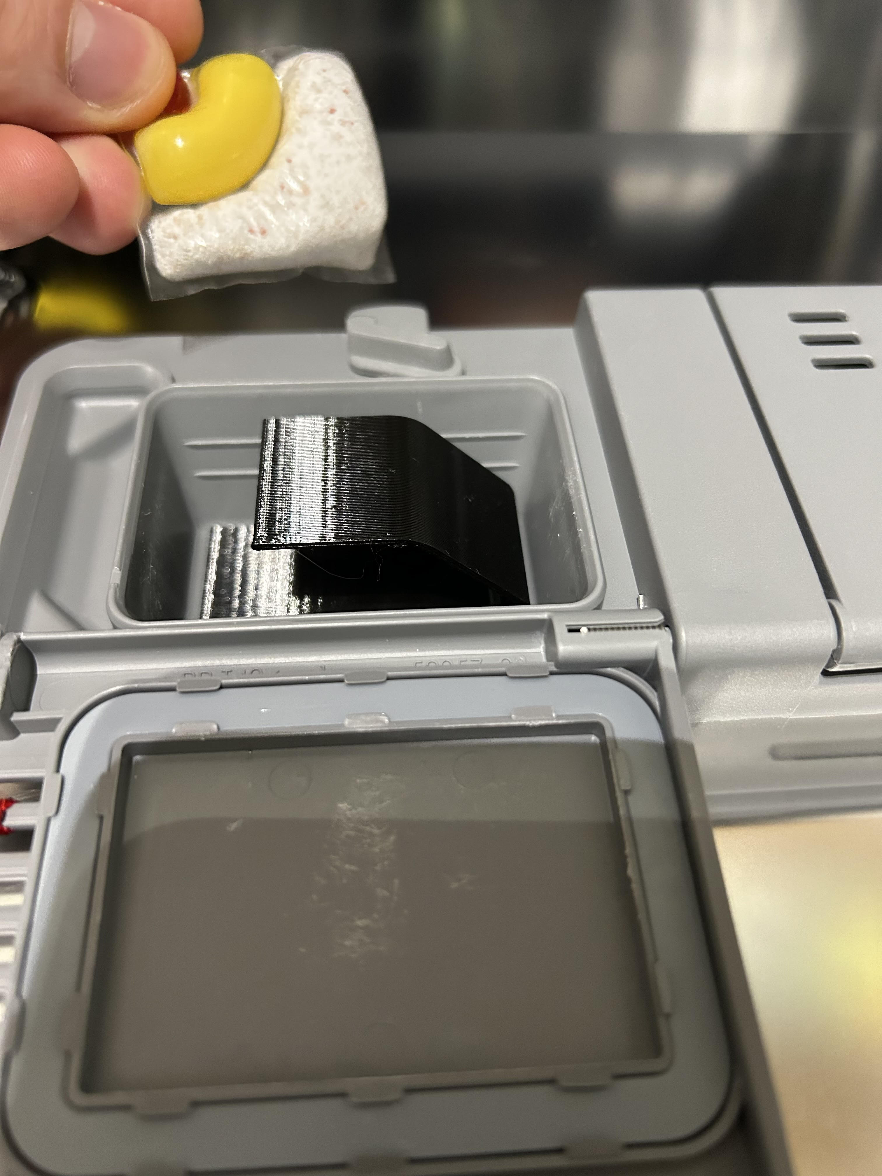 Dishwasher tablet ejector, tablet stuck prevent by Milan B Download