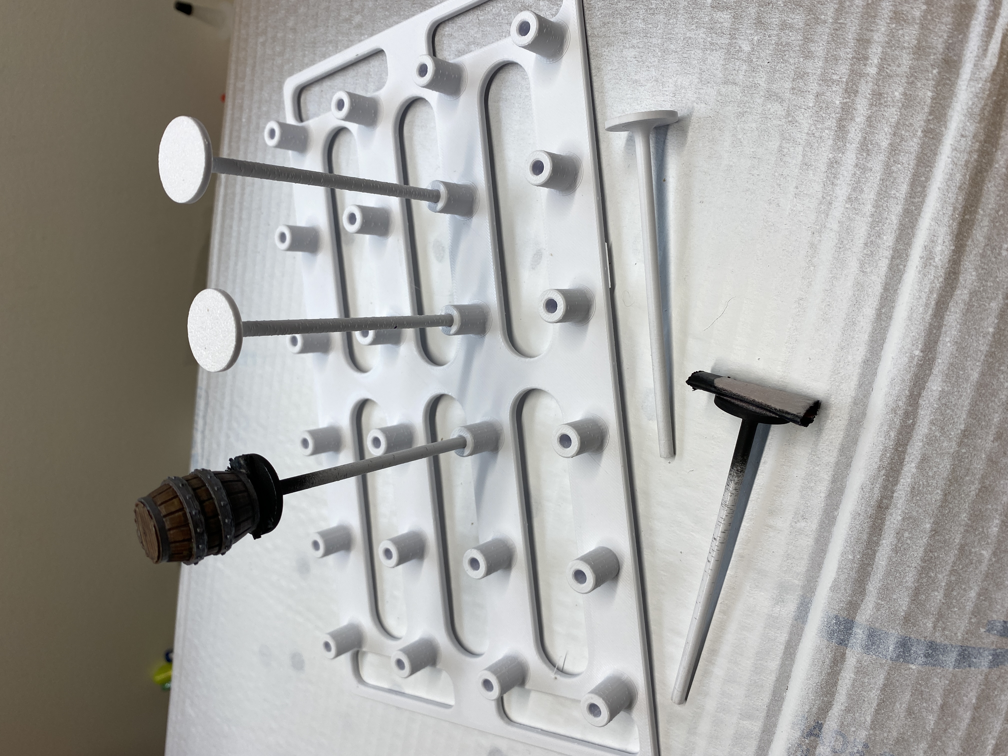 Painting sticks and rack for Minatures
