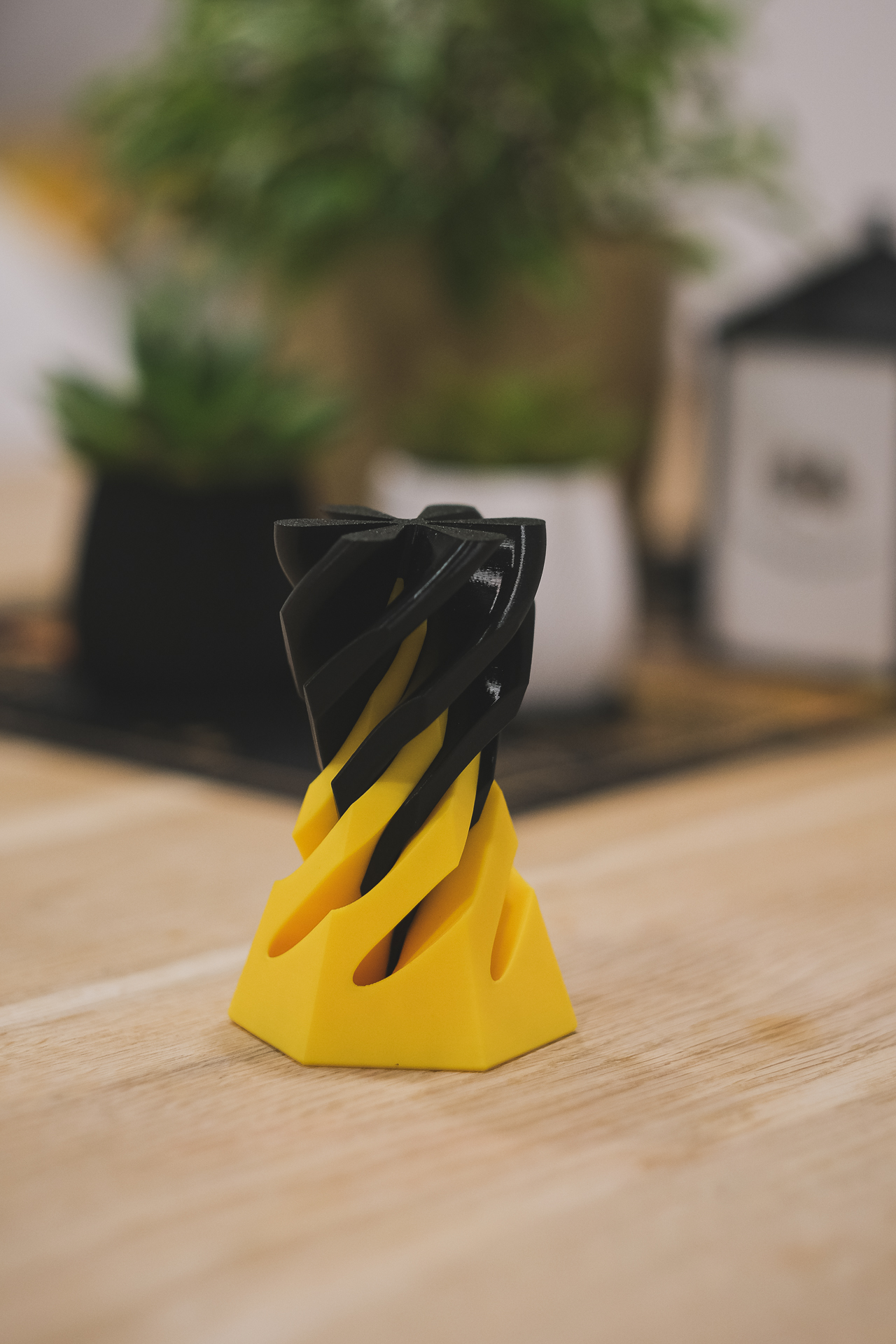 Miniatura 3 do modelo 3D Impossible Passthrough Hexagon