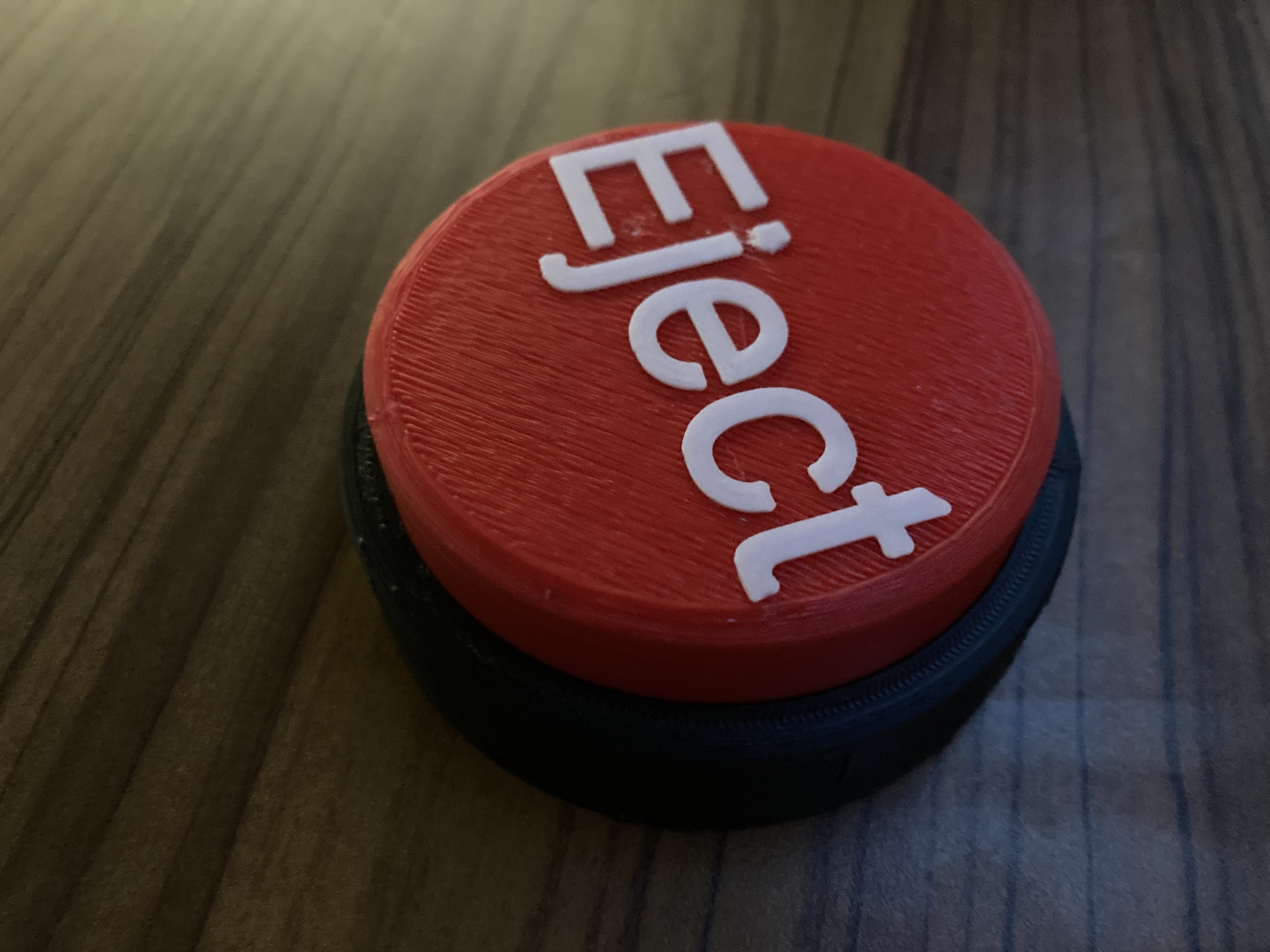Eject Button — thumbnail 2