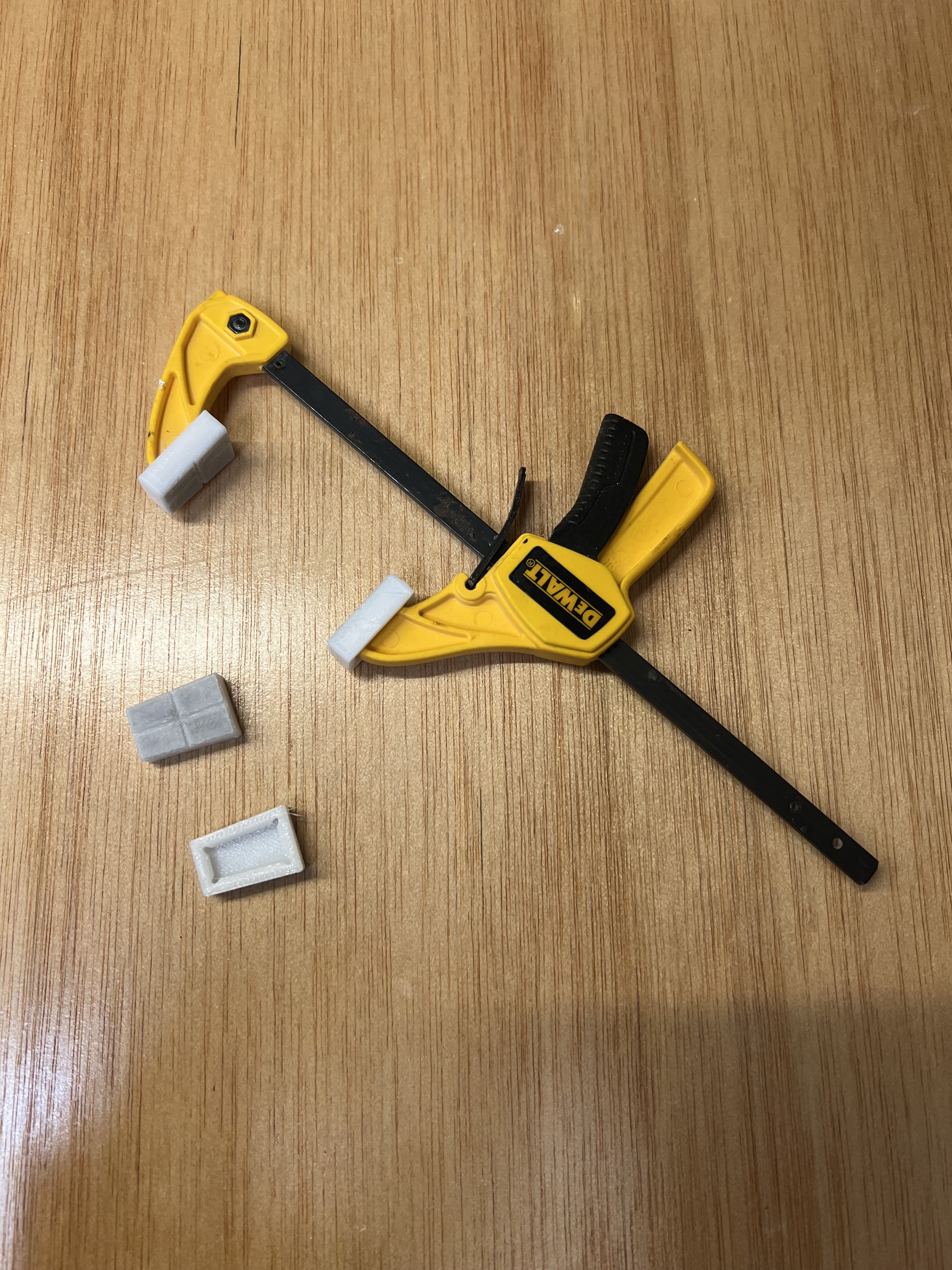Dewalt 4.5" trigger clamp replacement jaw pad.