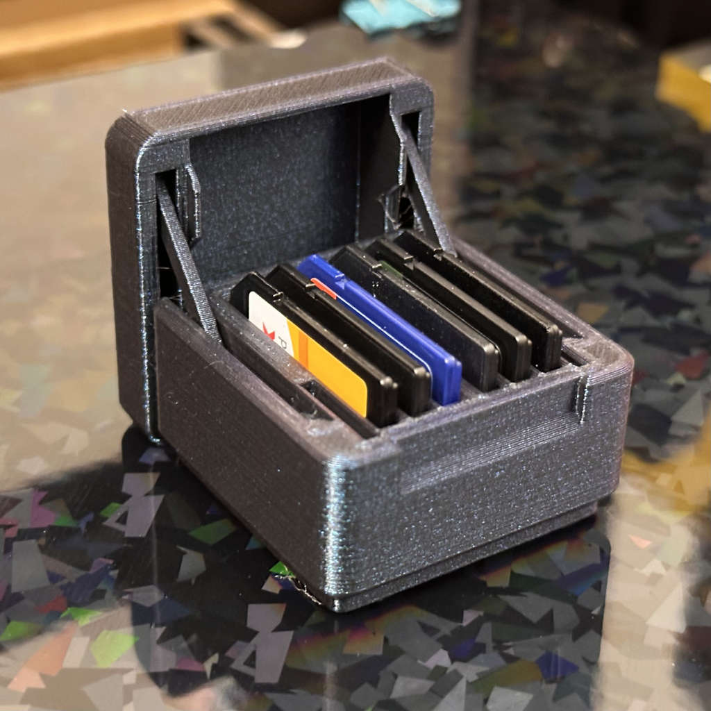 Remixed Hinged SD Card Box - Gridfinity compatible 3D model thumbnail