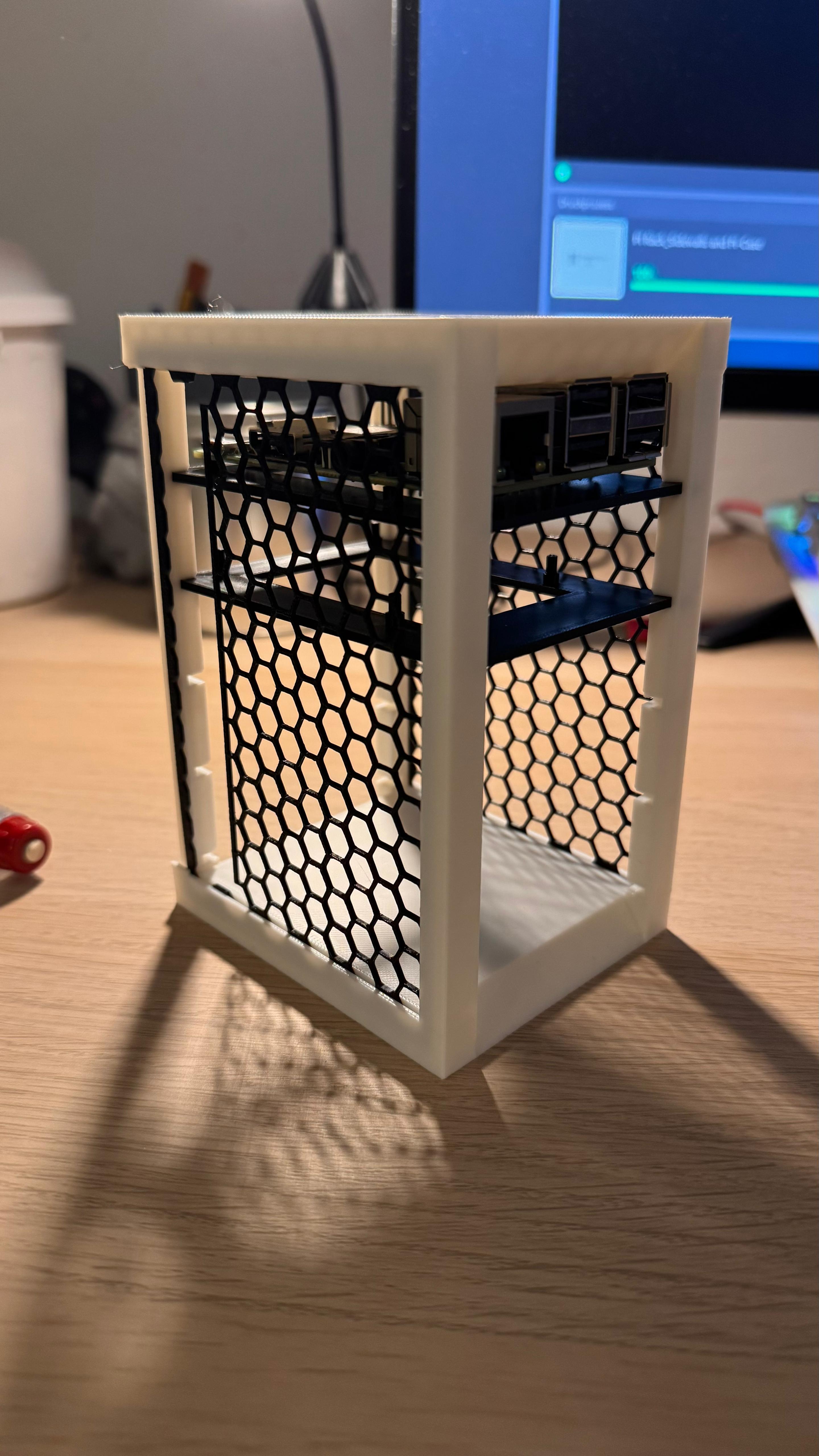 Miniatura 3 do modelo 3D Raspberry Pi 5 Server Rack (5 QTY)