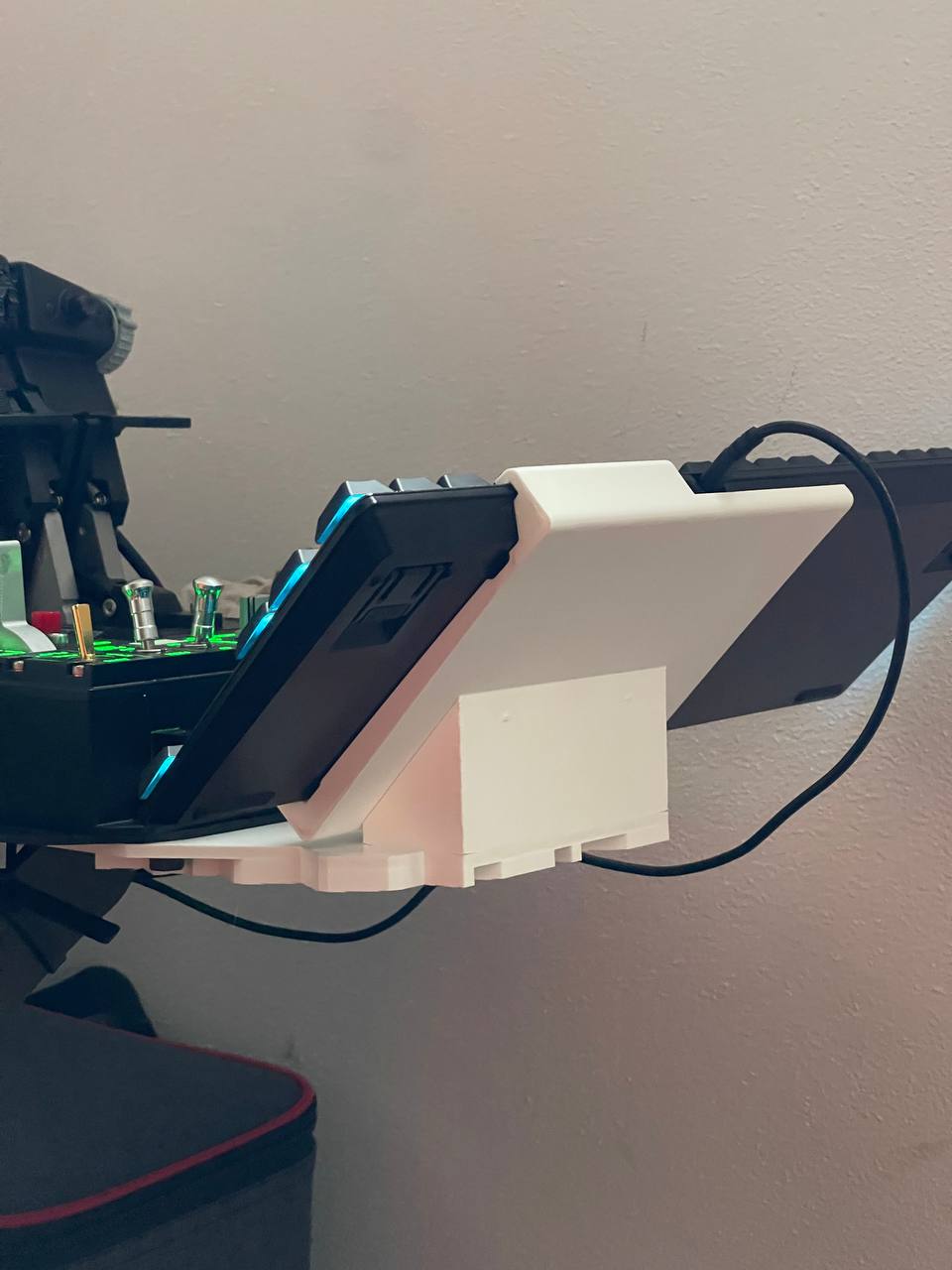 Flush Keyboard Holder (CAD) for Next Level Racing Flight Simulator