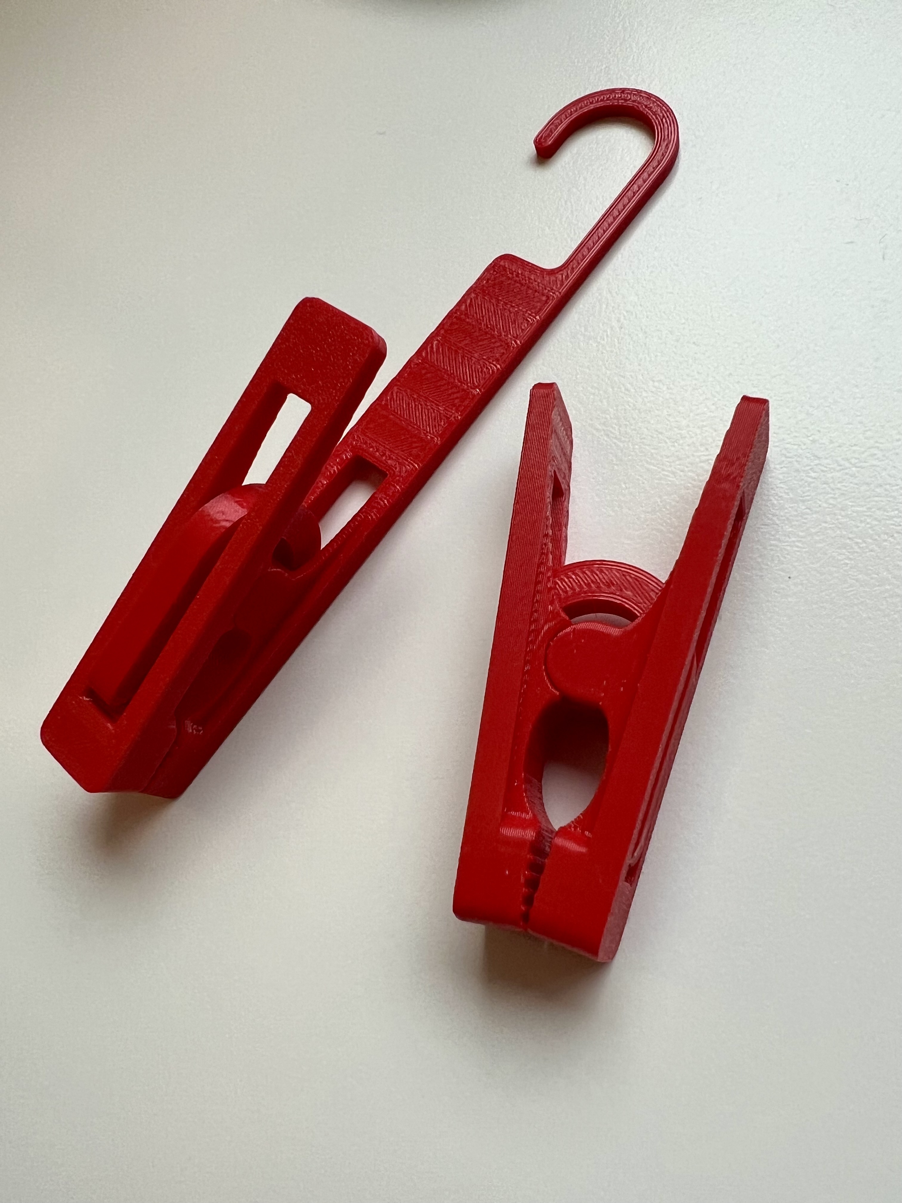 Clothespin/peg long with hook